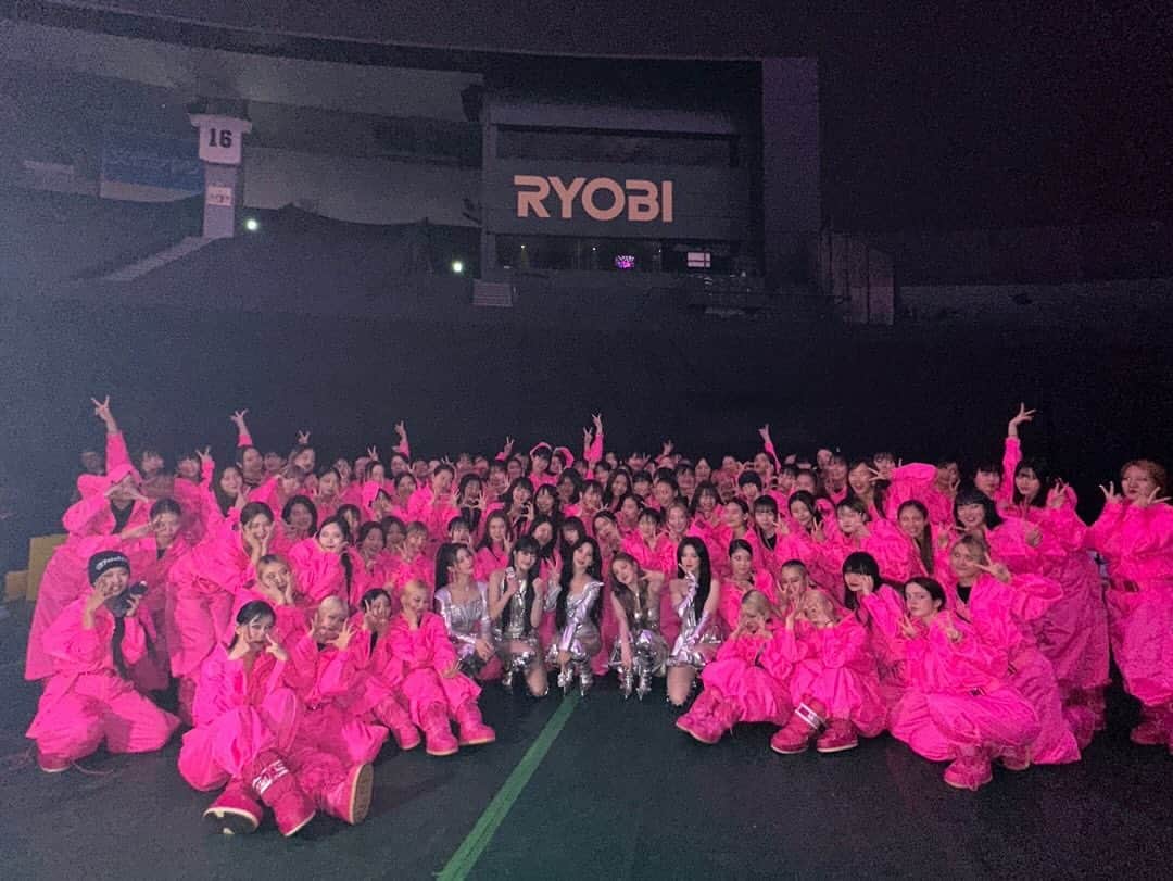 tsmshibuya_datokyoのインスタグラム：「. 11月28日(火)、29日(水)に日本・東京ドームで2日間開催されたK-POPミュージックの年末総決算イベント ＜2023 MAMA AWARDS＞にて、 (G)I-DLEのバックダンサーとしてDATOKYO在校生、卒業生が多数出演！ これも全て卒業生の活躍があるからこそ✨  DATOKYOでは在校中から本場のKPOP業界を学ぶことが出来ます🇰🇷  #MAMA #mamaawards #東京ドーム #KPOP #gidle #dancer #バックダンサー #KPOPアーティスト #datokyo #俳優 #俳優志望 #ミュージカル #ミュージカル俳優 #声優 #声優志望 #ダンス #ダンサー #テーマパーク #テーマパークダンス #テーマパークダンサー #オープンキャンパス #ljk #高校生 #高3 #高３ #高2 #高２ #進路 #進路相談 #進路選択」