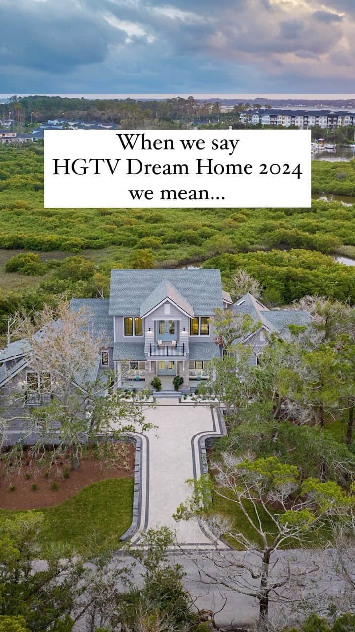 HGTVのインスタグラム：「GIVEAWAY ALERT 🥳 We are giving away a $2.2M grand prize that includes this fully furnished designer home on Anastasia Island, FL + an All-New 2024 Mercedes-Benz E-Class Sedan and $100K cash. 🤑 Click our link in bio or go to hg.tv/Dream to sign up for sweepstakes reminders now! Your chance to win starts 12/22. 🙏🏼」