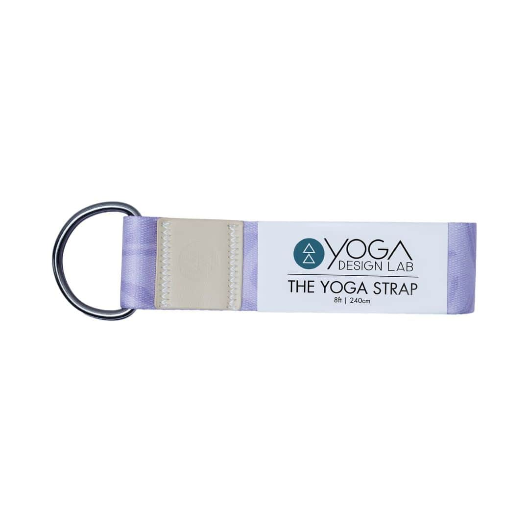 ヨガデザインラボ Yoga Design Labさんのインスタグラム写真 - (ヨガデザインラボ Yoga Design LabInstagram)「✨ YOGA STRAP  LAVENDER  ラベンダー色は目にやさしく、視覚的にもリラックスを促進すると言われています。 ヨガの練習中にこの色を使用することで、視覚的な安定感を得ることができ、集中力を高めることが期待されます。  より深く練習するための美しいヨガベルト。 環境に優しい水性インキのプリントで、色褪せしないカラフルなデザインで、長めで柔らかい素材となっています。 柔軟性、バランス、より深いストレッチを向上させるために、挑戦的なポーズを練習しましょう。  YOGA STRAP LAVENDER 長さ：243cm」12月13日 10時14分 - yogadesignlabjapan