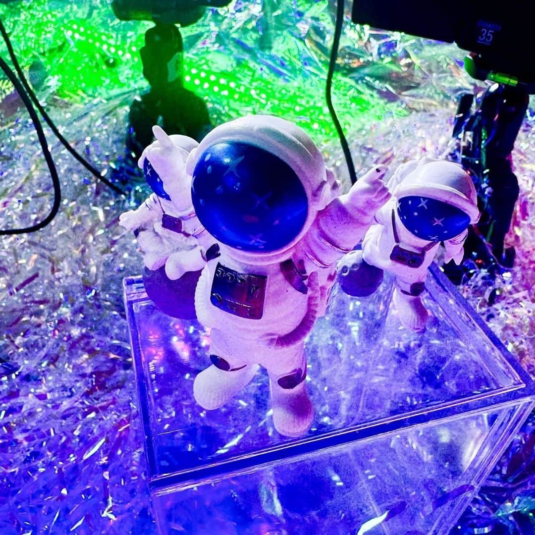 中丸雄一さんのインスタグラム写真 - (中丸雄一Instagram)「「何するカトゥーン？」の収録でソロ曲を披露した。トークは都市伝説会の第2弾！めちゃくちゃ楽しかった〜。放送は12月25日の25時45分から！」12月13日 12時01分 - y_nakamaru_94
