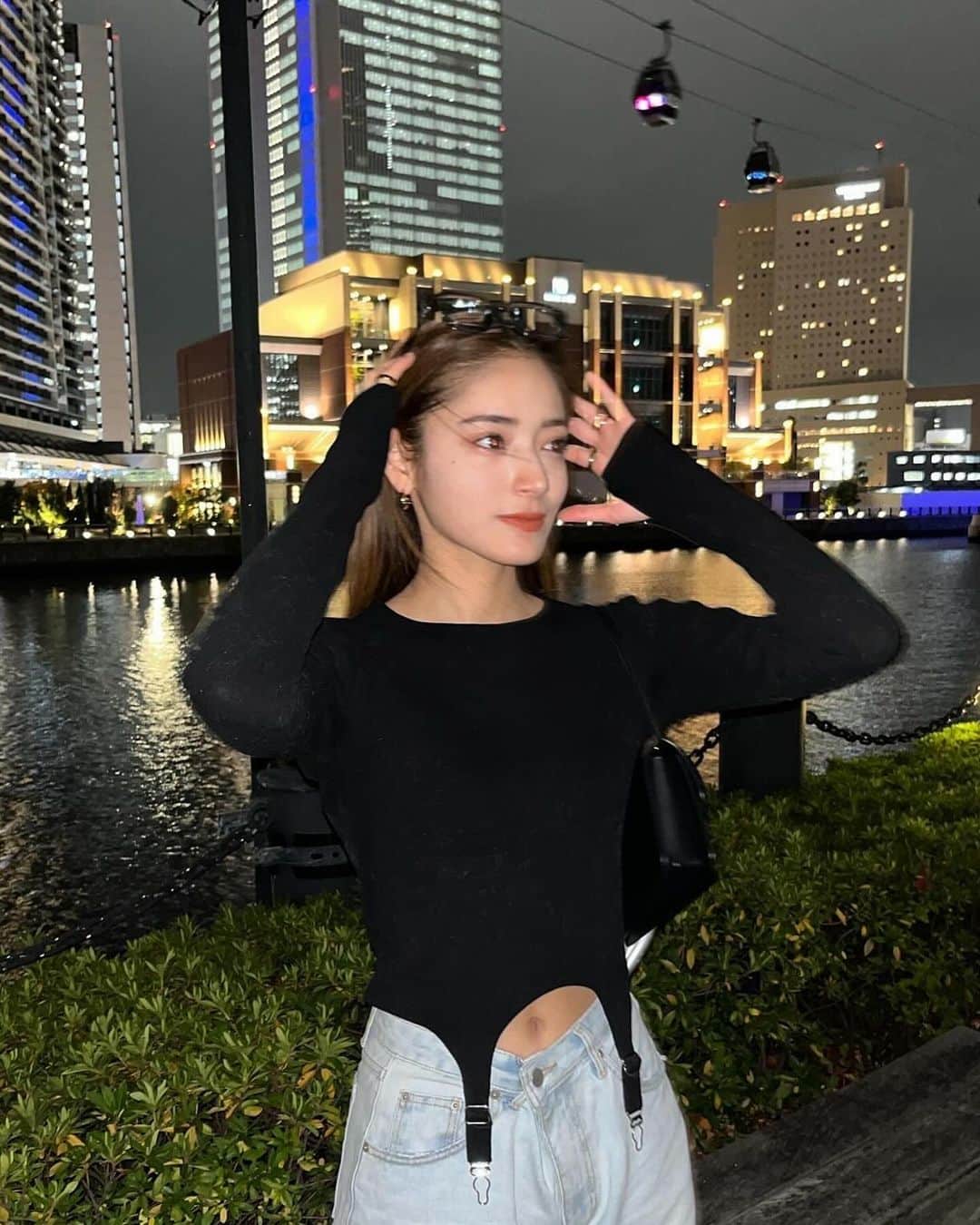 RAMIKAさんのインスタグラム写真 - (RAMIKAInstagram)「アメリのアウター暖かすぎる。 歩いてたら少し汗をかいちゃうくらい ...