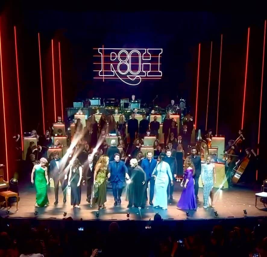 ダニエル・デイ・キムのインスタグラム：「What a special experience with a truly incredible group of people. Tonight is one I will remember for a long time. Thank you @rodgersandhammerstein and @concordukshows. #honored Watch for the broadcast of the Rodgers and Hammerstein 80th Anniversary Celebration on @pbs Great Performances coming soon. #myfavoritethings」