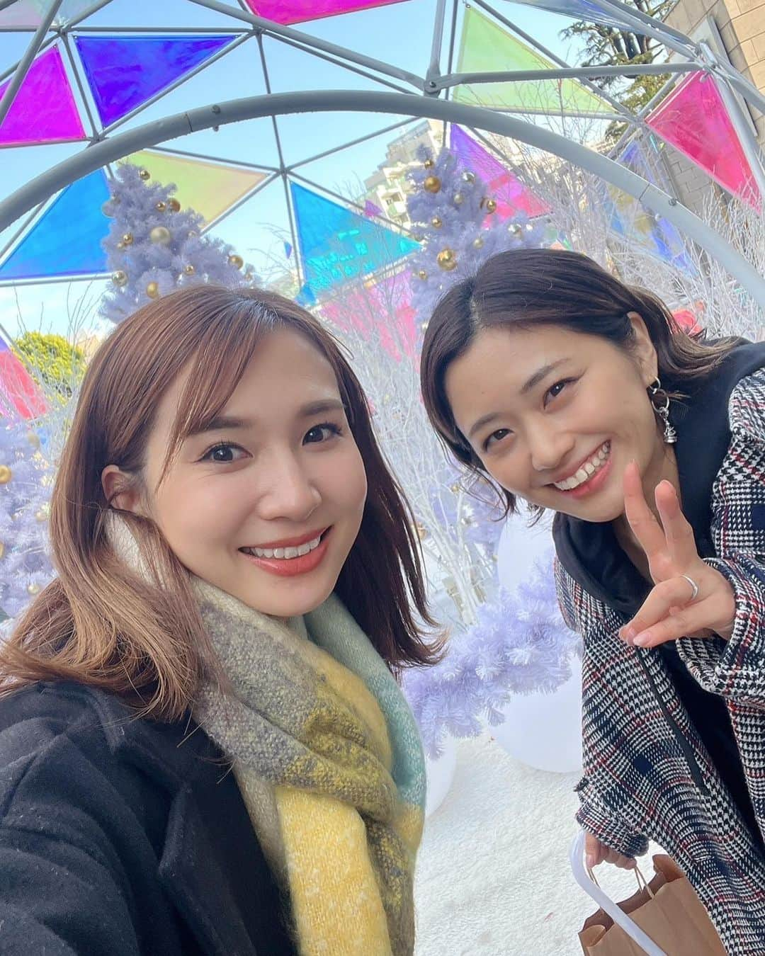 安枝瞳さんのインスタグラム写真 - (安枝瞳Instagram)「. 藤本ちゃん納め😆✨ この前代官山ランチしたよ😌❤️ 自分が「昔の記憶が合ってれば…」しか言ってなくて笑けたけど 久々ゆっくり2人で話せて楽しかったー！ まだ足らなかったので来年もまた付き合ってもらおうと思います🥺 藤本ママのおつかいも手伝えてよかった🙋‍♀️💕  今年もたくさん誘い出してくれてありがとう〜！！」12月13日 23時29分 - hitomiyasueda