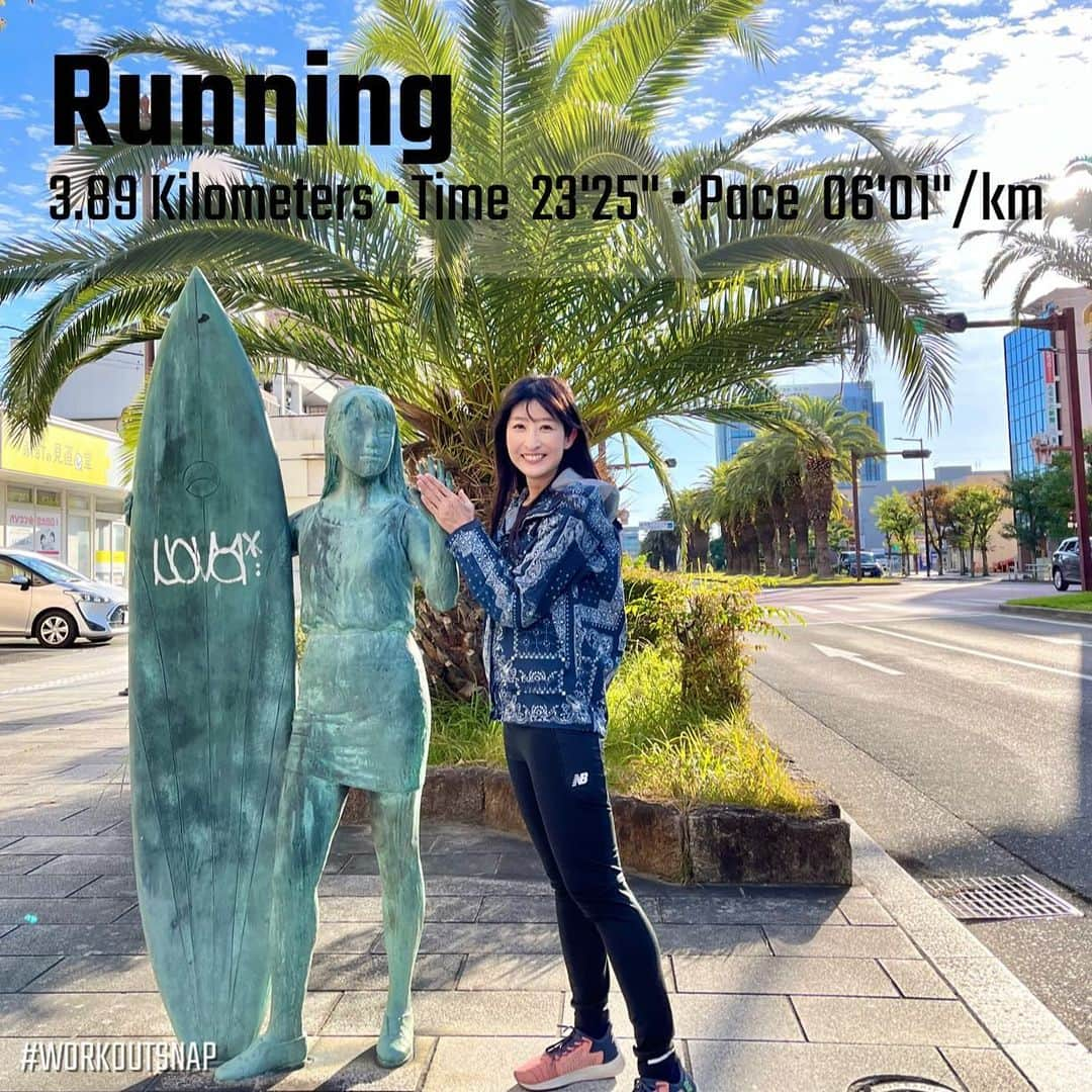 土屋香織さんのインスタグラム写真 - (土屋香織Instagram)「🏃🏻‍♀️ 𝟹.𝟾𝟿 𝚛𝚞𝚗 𝚒𝚗 𝚃𝚜𝚞 🛥️ 三重で朝ごはんの前に港までrun🌞 海がきらっきらだった☺️🌊✨ ここから高速船でセントレアに行けるんですね✈︎知らなかった！ . . またしても走れないままレースを迎えます🤣 もっと体丈夫になりたい🤣 . . . しかし12月あっという間でもう半分過ぎちゃいそう。 あと少し。寂しいな🥺 . . #ハシリマスタグラム #ハシリマシタグラム #runtrip #津 #津なぎさまち #伊勢湾 #morningrun #happyrunner #happyrunning #running #runningmotivation #runninggirl」12月13日 22時14分 - kaorintsuchiya