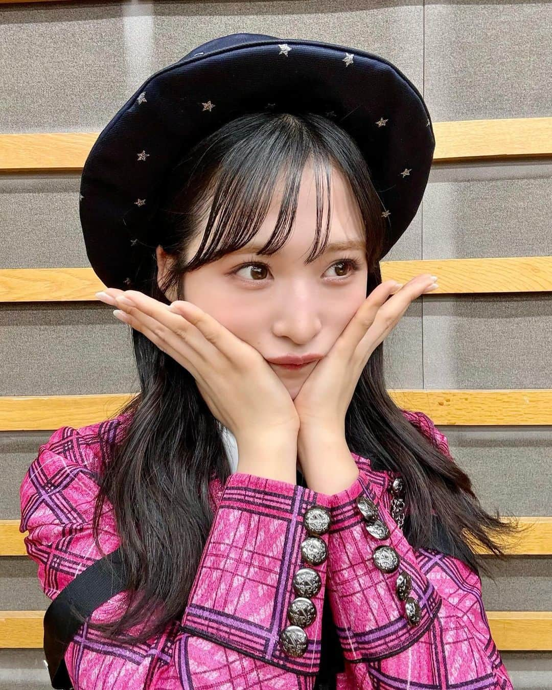 小栗有以さんのインスタグラム写真 - (小栗有以Instagram)「アイドルなんかじゃなかったら。  人生0に戻っても アイドルがいいなぁ。  #FNS歌謡祭 #AKB48 #たまにはアイドルっぽい写真」12月13日 22時55分 - yuioguri_1226