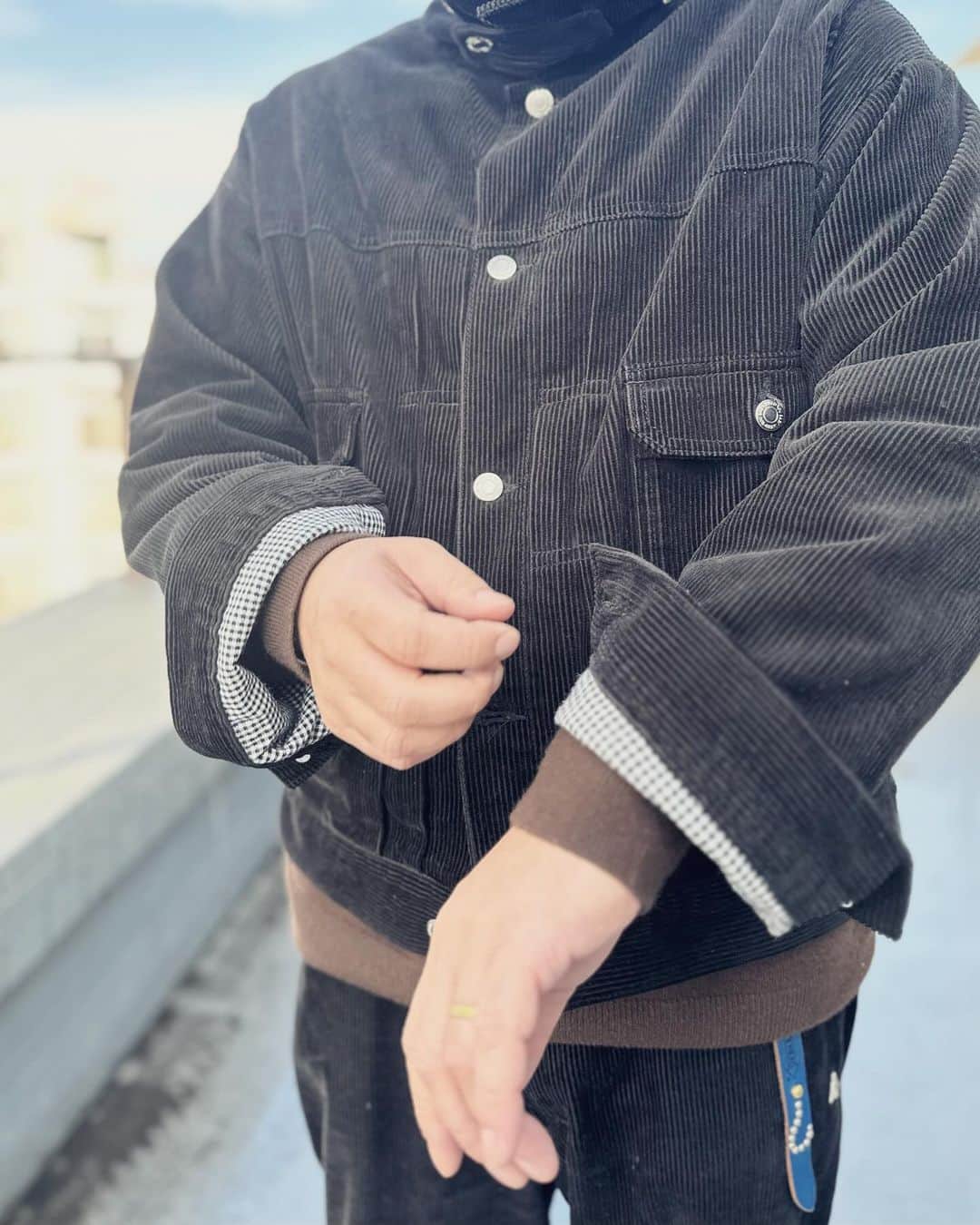 三田真一さんのインスタグラム写真 - (三田真一Instagram)「"Trucker Jacket SETUP -Corduroy-"  この時期も調子が良い🚀  @i_need_you_baby_jp  @freaksstore_official  @daytona_park」12月13日 15時29分 - mitershinichi