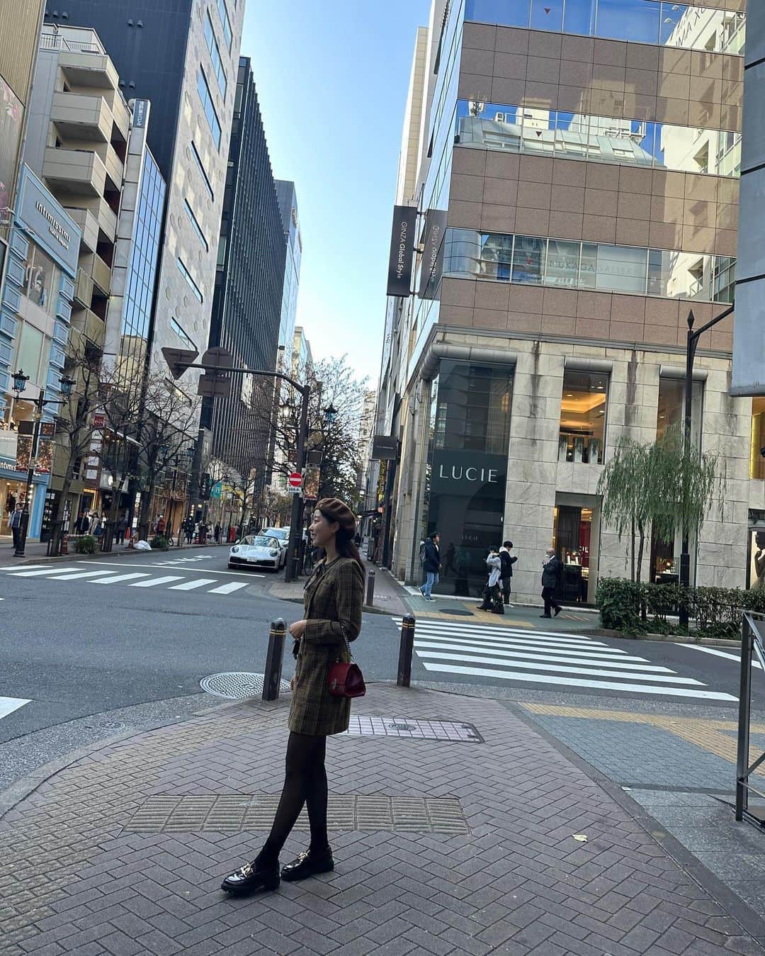 コ・ウリ さんのインスタグラム写真 - (コ・ウリ Instagram)「예원이와 일본여행 ❣️  . 스타일도 성격도 참 다른 우리 ㅎㅎ 그래서 더 재밌었다. 다행이 입맛은 맞더라는 ㅎㅎ 생각해보니 우리 둘다 식신로드 MC 출신이지? 먹는건 참 잘해 😋  #일본 #일본여행 #여행 #도쿄 🥰」12月13日 15時33分 - rainbowoori