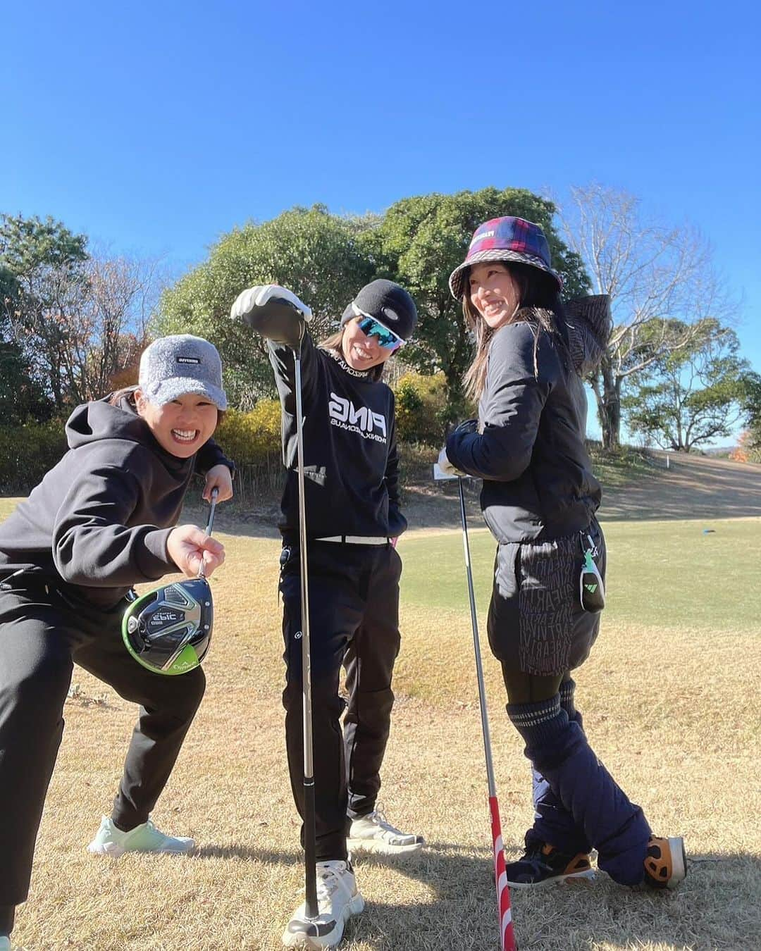 山田恵里さんのインスタグラム写真 - (山田恵里Instagram)「⛳️第3回ゴルフ研修会⛳️ 今日も今日とて最高のゴルフが出来ました☺️🫰 少しづつ成長してるかなー🙃  @hase.5  @m28t_1110 ありがとねー☺️  今後も定期開催希望🙌  #HG霞 #卵 #さよならひでき #ハイスピードノンストップグリーン #労りゴルフ #68番ヨッシー #キャンディおじさま」12月13日 15時51分 - eriyamada19