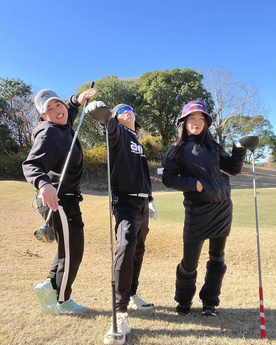 山田恵里さんのインスタグラム写真 - (山田恵里Instagram)「⛳️第3回ゴルフ研修会⛳️ 今日も今日とて最高のゴルフが出来ました☺️🫰 少しづつ成長してるかなー🙃  @hase.5  @m28t_1110 ありがとねー☺️  今後も定期開催希望🙌  #HG霞 #卵 #さよならひでき #ハイスピードノンストップグリーン #労りゴルフ #68番ヨッシー #キャンディおじさま」12月13日 15時51分 - eriyamada19