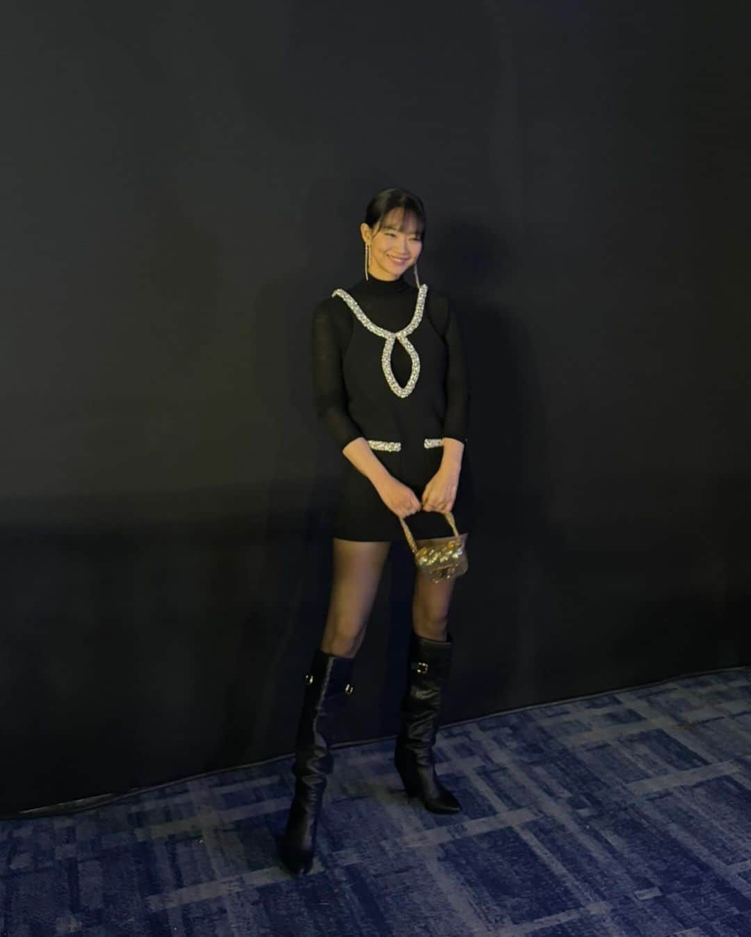 シン・ミナさんのインスタグラム写真 - (シン・ミナInstagram)「근래 🦢🩶」12月13日 16時02分 - illusomina