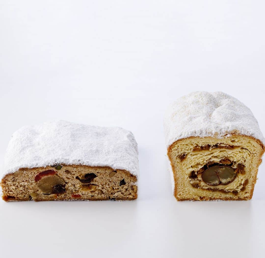 Park Hyatt Tokyo / パーク ハイアット東京さんのインスタグラム写真 - (Park Hyatt Tokyo / パーク ハイアット東京Instagram)「Savor the popular European stollen and Panettone with our selection of special holiday flavors to bring out the joyful season. Available at Pastry Boutique until December 25.  シュトーレンやパネトーネなど、「ぺストリー ブティック」には心躍る季節ならではのセレクションが並びます。  Share your own images with us by tagging @parkhyatttokyo  —————————————————————  #ParkHyattTokyo #ParkHyatt #Christmas #luxuryispersonal  #holidaygift #pastryboutique #stollen #holidayseason #パークハイアット東京 #ホリデーギフト #ホリデーシーズン #ペストリーブティック #クリスマス #シュトーレン  @julien_perrinet  @chef_thibault_chiumenti」12月13日 18時30分 - parkhyatttokyo