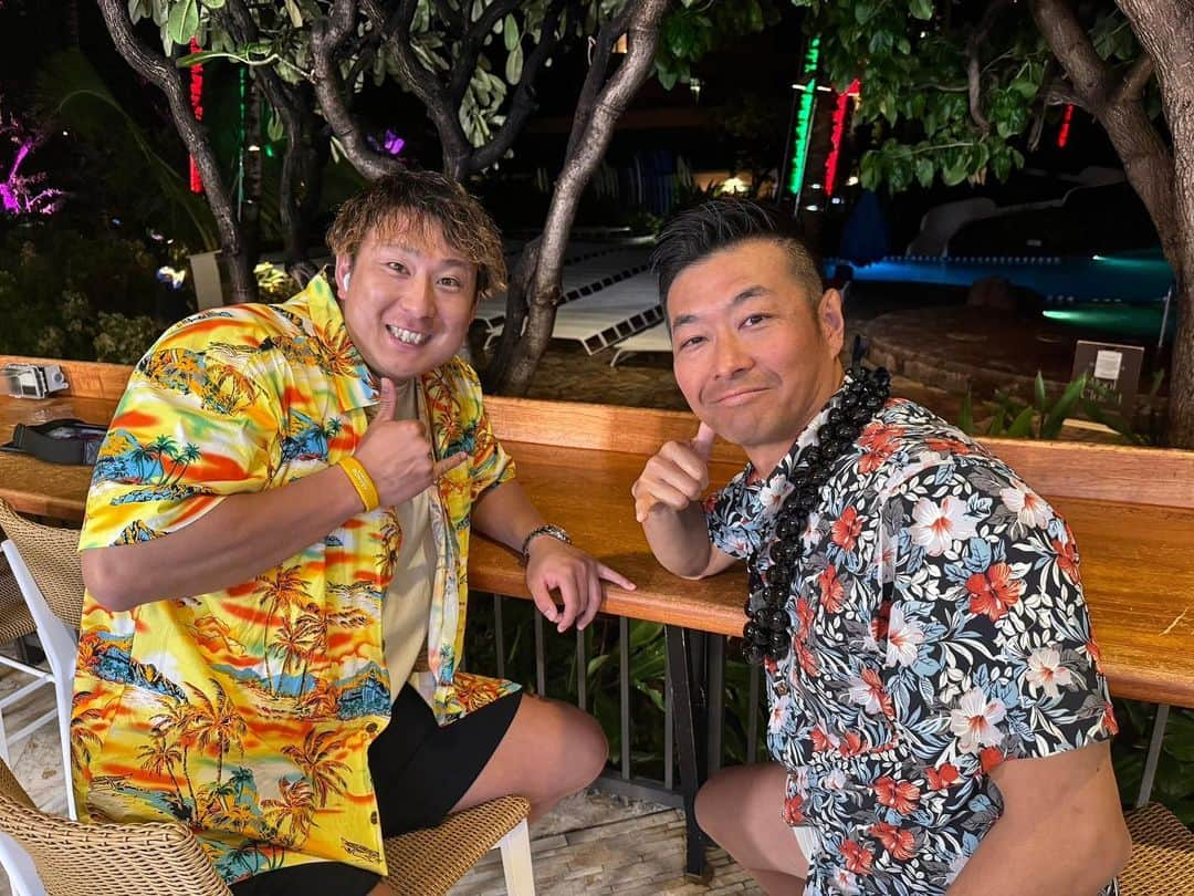 杉本裕太郎さんのインスタグラム写真 - (杉本裕太郎Instagram)「ハワイ①🌺  #ハワイ #アロハ #ピンクのパンケーキ #おすすめグルメあれば教えてください」12月13日 18時43分 - 99tarosu345