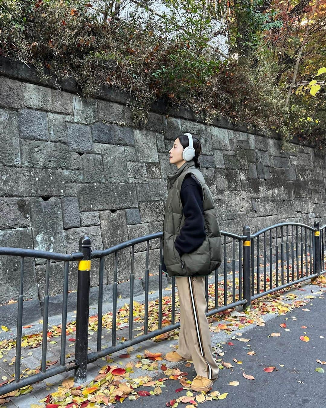 鈴本美愉さんのインスタグラム写真 - (鈴本美愉Instagram)「@muleau_official  今日からAutumn Collection SALEがスタート😎 秋物が全アイテム30%offです🍂  今の時期も着られるアイテムもあるのでぜひこの機会にチェックしてね🧥✨  在庫の少ないものもあるのでお見逃しなく🤭」12月13日 18時56分 - suzumotomiyu125