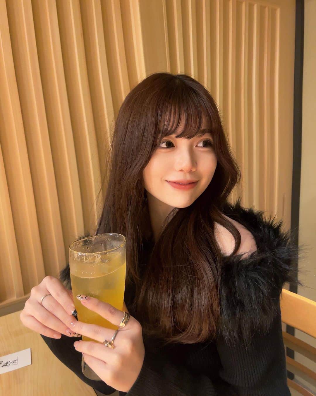 深結さんのインスタグラム写真 - (深結Instagram)「大好きな高校からのお友達と大阪旅行行ってご褒美に @kaikou_sushi に…🍣✨  全部美味しすぎてずっと美味しすぎるって連呼してた^_^笑 また絶対行きたい🫶🏻  特にトロたくと海老美味しすぎたーーあっ  #大阪グルメ #鮨 #寿司 #北新地」12月13日 19時22分 - __ange02