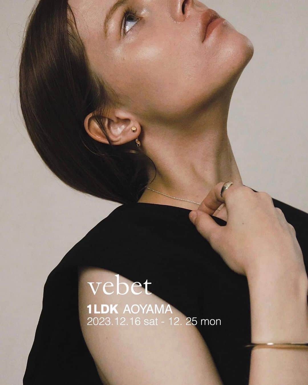 1LDKのインスタグラム：「2023年12月16日(土)〜12月25日(月)に、ジュエリーブランド〈 vebet 〉のPOP UP STOREを1LDK AOYAMAにて開催します。 ⁡ 〈 vebet 〉 "身につける人の個性を照らし 長く使えるタイムレス・シーズンレスな ジュエリー"をコンセプトに極限まで無駄を省きながらも確かな個性が光る、そんなジュエリーを提案するブランド。 ⁡ 今回幅広いジュエリーのライナップに加え、ユニセックスでお使いいただける様、特別にサイズ展開も豊富にご用意しております。 ⁡ 12/16 (土) 15:00〜は、ブランドデザイナーに在店していただきます。 来店に際して予約等は不要です。是非お気軽にお越しください。 ⁡ 詳細は本日の1LDK AOYAMA BLOGにて公開いたします。 ストーリーズのリンクより是非ご覧ください。 ⁡ 開催店舗 1LDK AOYAMA ( @1ldk_aoyama ) [土日] 12:00〜19:00 [平日] 13:00〜19:00 ⁡ #vebet @__vebet__ #1ldk #1ldkaoyama #1ldkshopofficial」
