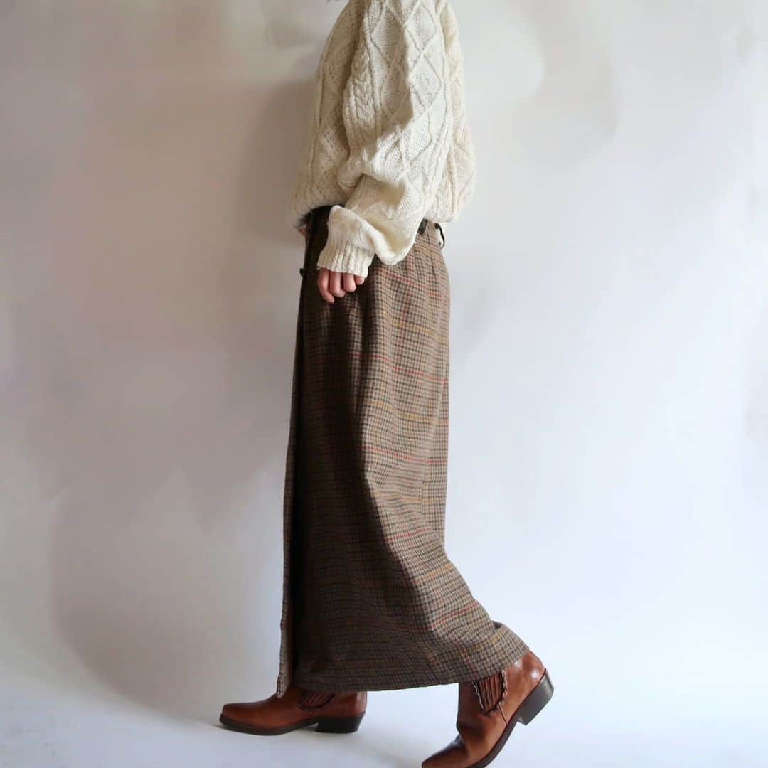 TheSunGoesDownさんのインスタグラム写真 - (TheSunGoesDownInstagram)「checkered skirt /usa  staff 157cm」12月13日 19時39分 - tsgd_tokyo