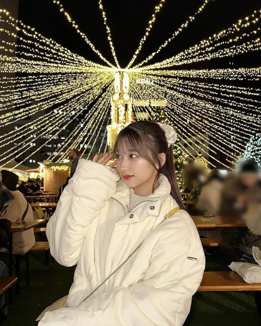 伊藤優絵瑠さんのインスタグラム写真 - (伊藤優絵瑠Instagram)「Xmas market🎄♥    #ootd  #code  #私服コーデ  #冬服  #冬服コーデ   #福岡  #天神  #クリスマスマーケット  #xmasmarket」12月13日 19時48分 - yueruito_1024