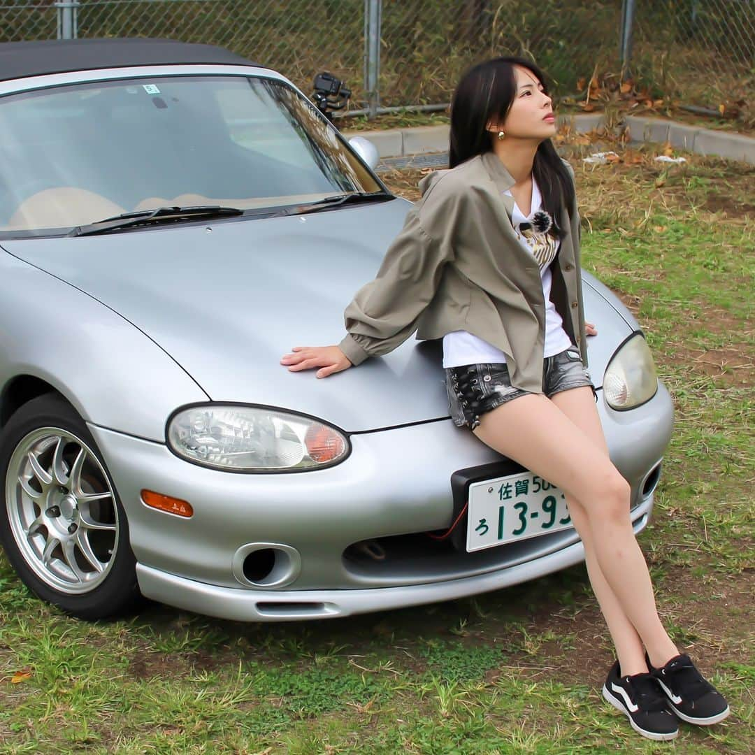 テレスのインスタグラム：「先日の動画の没サムネ☀️  #愛車紹介#テレス#nb8c#nbロードスター#mx5#roadster#bpve#bpze#mazda#マツダ」