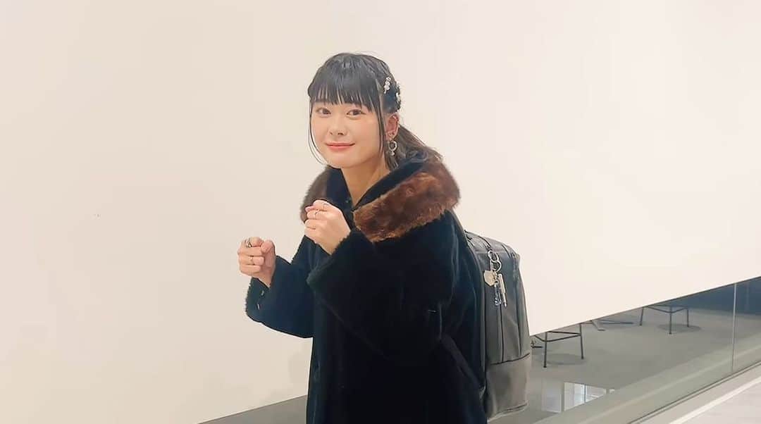 ももすももすのインスタグラム：「テレビ収録終わったから、ボクシングした。・°°・(＞_＜)・°°・。」