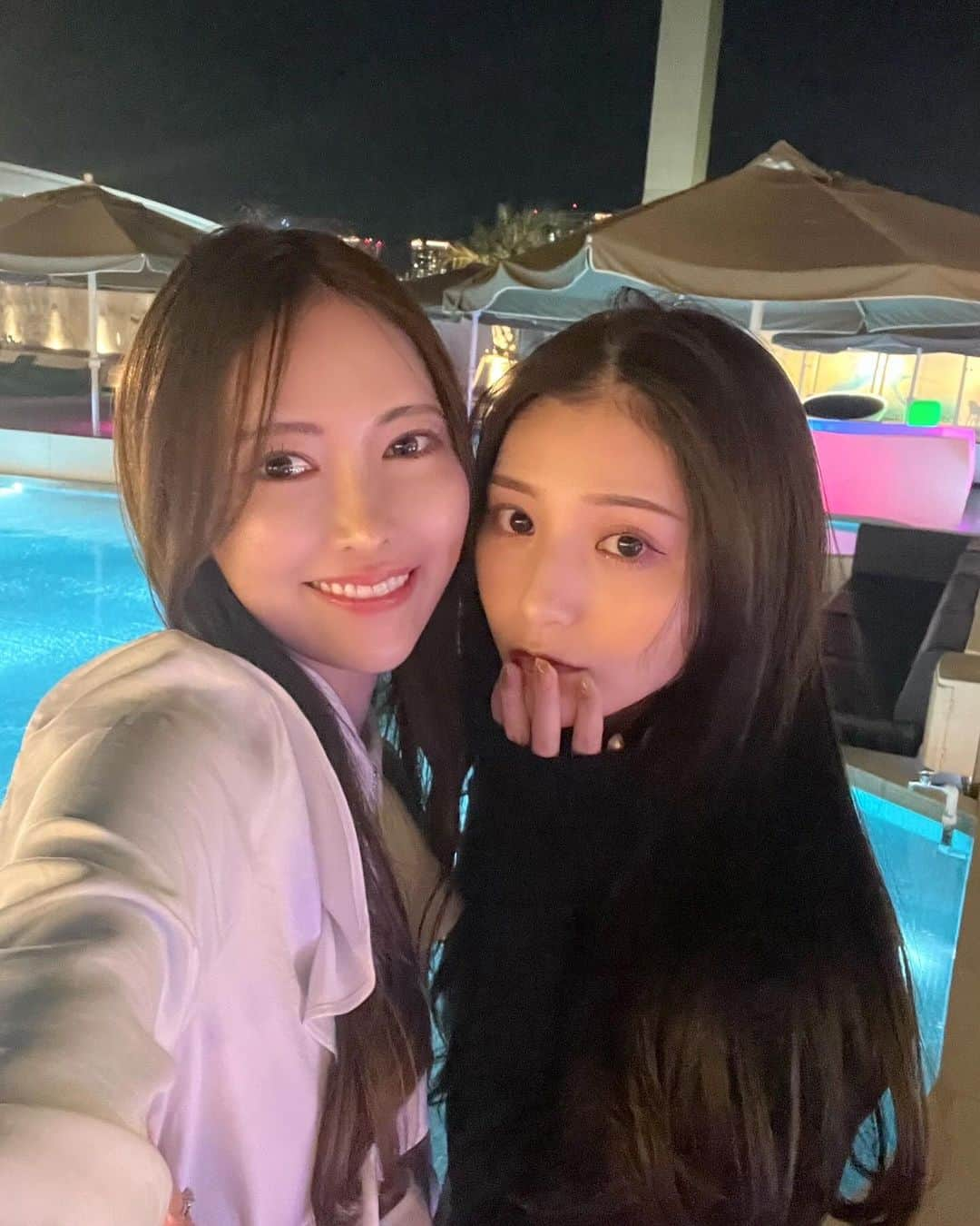 清水愛美のインスタグラム：「この前、忘年会😘 みゆちゃんと🥰 可愛すぎたわ🥺🩷癒されたわ🤣🩷 めちゃプライベートショット📷✨笑  #キラナガーデン #忘年会　 #眼福　#癒し、」