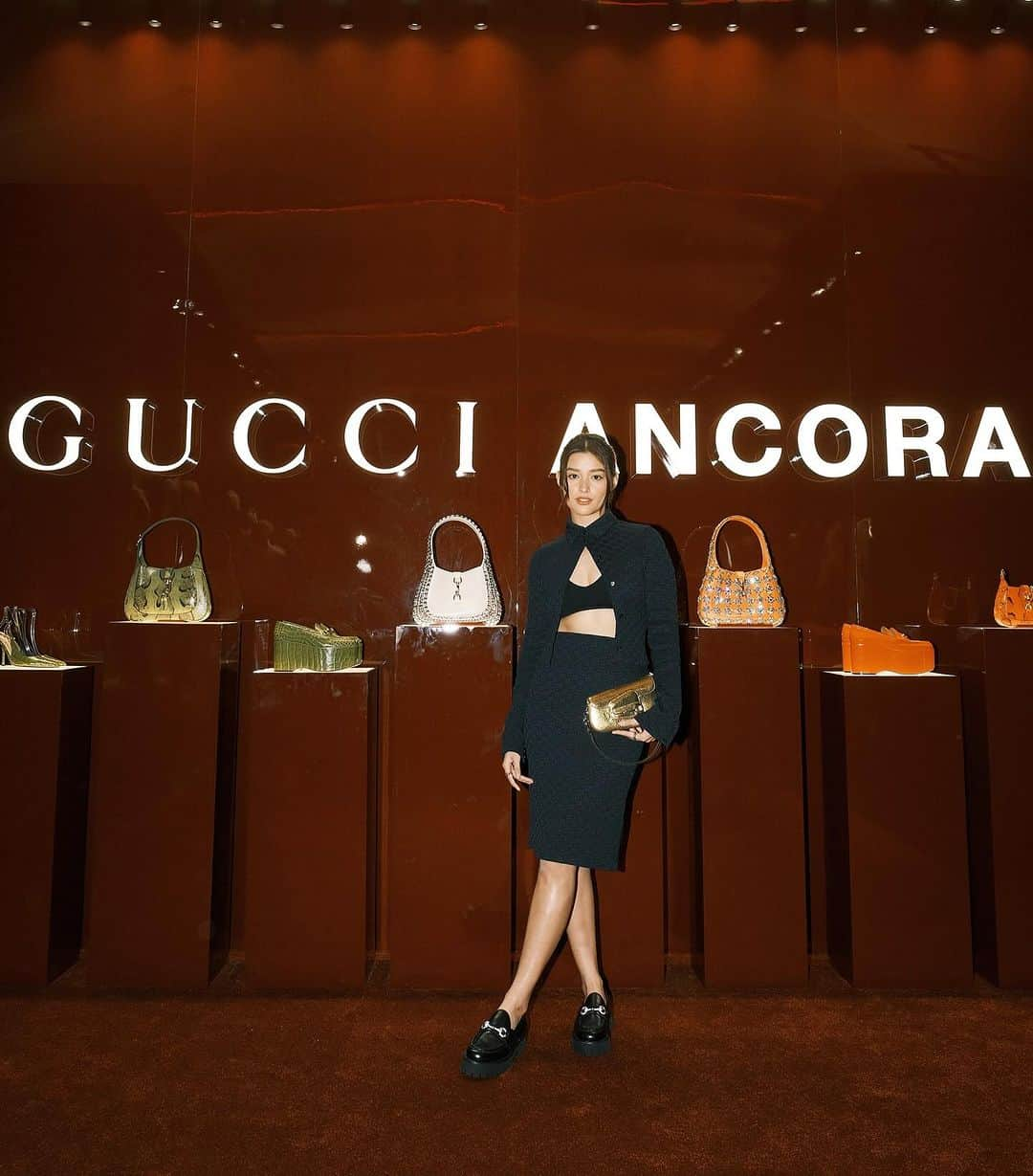 リザ・ソベラーノのインスタグラム：「Gucci Ancora — A story of life 🥀」