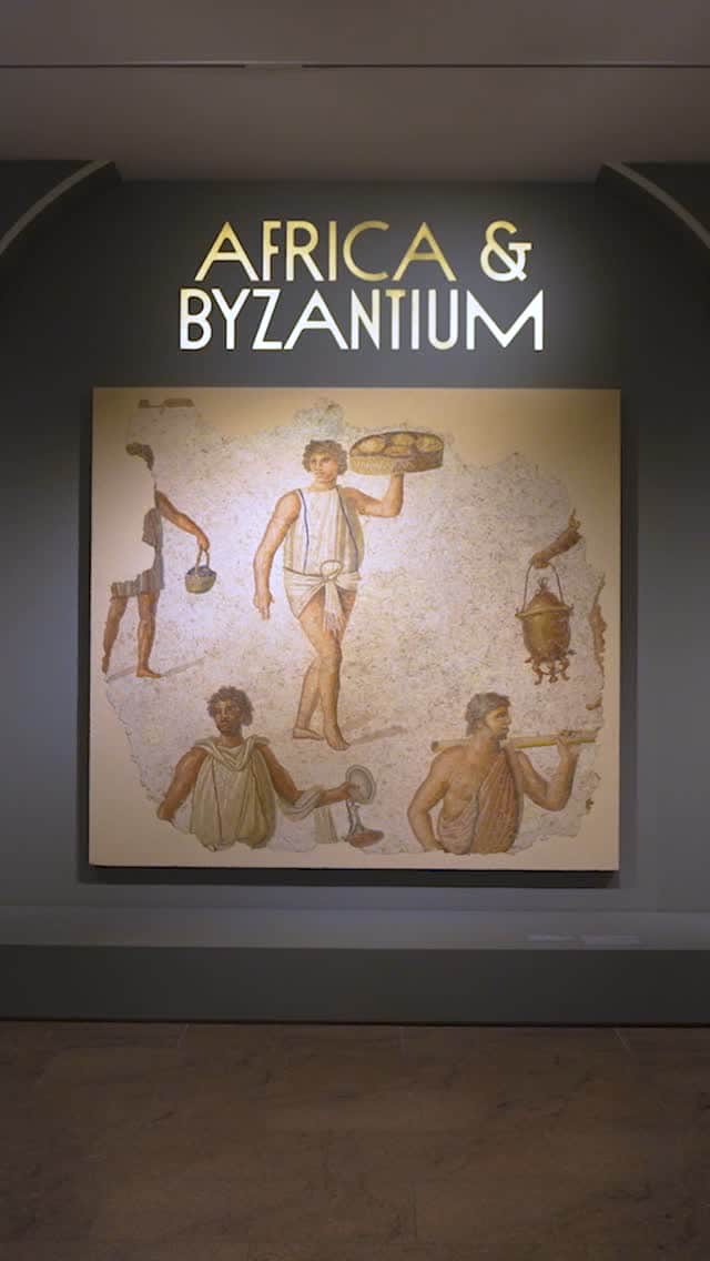 メトロポリタン美術館のインスタグラム：「"We have so many objects from North Africa that show the influence or the inspiration of Byzantine art from Western Europe or Eastern Mediterranean—but this shows the influence of North African art on Byzantine material culture in art production."⁣ — Dr. Andrea Achi⁣ ⁣ Go inside the groundbreaking exhibition "Africa & Byzantium" with Met curator Andrea Myers Achi as your guide. ⁣  📍 Visit the exhibition at The Met Fifth Avenue through March 3. #MetMedieval #MetByzantine @metcloisters」
