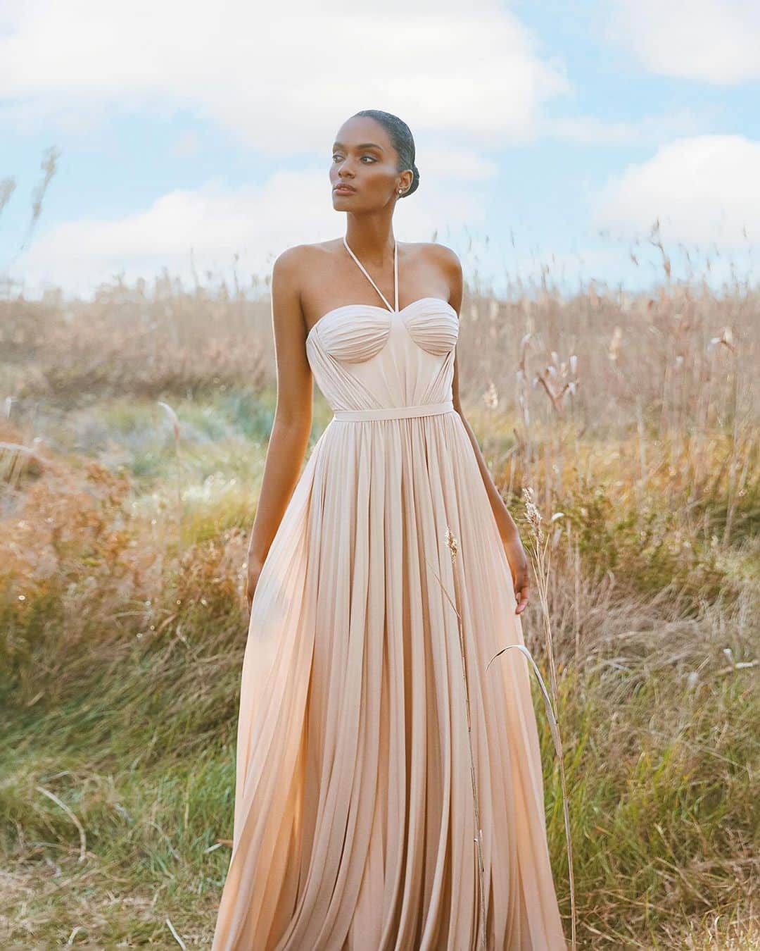 Marchesaのインスタグラム：「Minimalist clean or daring patterns? VOTE your favorite #MarchesaNotte cocktail dress below.  Dresses: Imman, Caspian, Elvene, Idun, Lupine  Discover the new collection on pronovias.com ✨  #Pronovias」