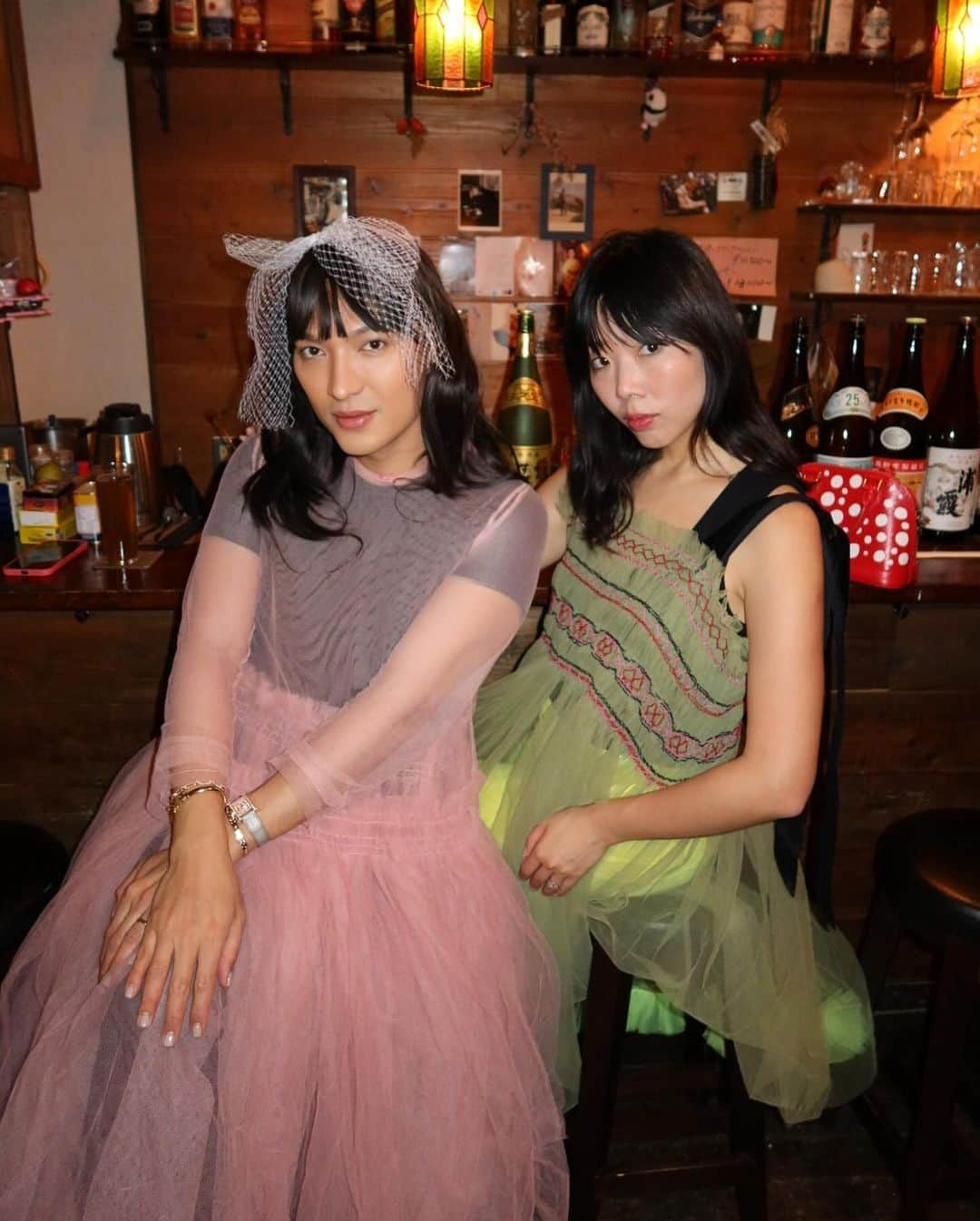 スージー・ロウさんのインスタグラム写真 - (スージー・ロウInstagram)「My birthday incidentally was worked into a work trip but it’s hardly “work” when you’re with your true best friendsss  - 40 is big but I haven’t quite contemplated how big yet… hoping some epiphany would come to me when the clock struck midnight Japan time and I blew out the candles - Maybe no need to overthink it when @bryanboy @tinaleung were up for dressing as “me” in my honour with my stash of @mollygoddard We drank, sang, ate and was merry for the whole night  Will leave the weightier observations of four decades on earth for another time - For now, my heart is FULL FULL FULL ❤️❤️❤️」12月14日 0時25分 - susiebubble