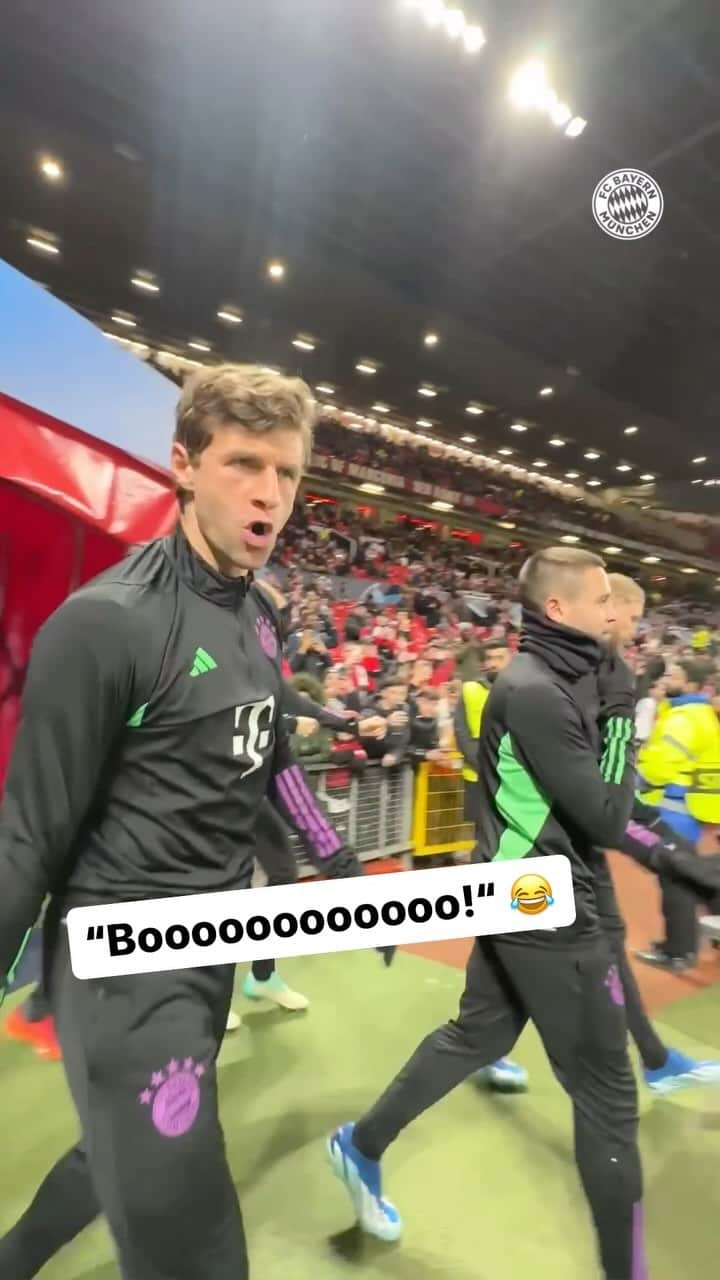 バイエルン・ミュンヘンのインスタグラム：「Never change, @esmuellert. Never change. 😂  #MUNFCB #MiaSanMia #UCL」