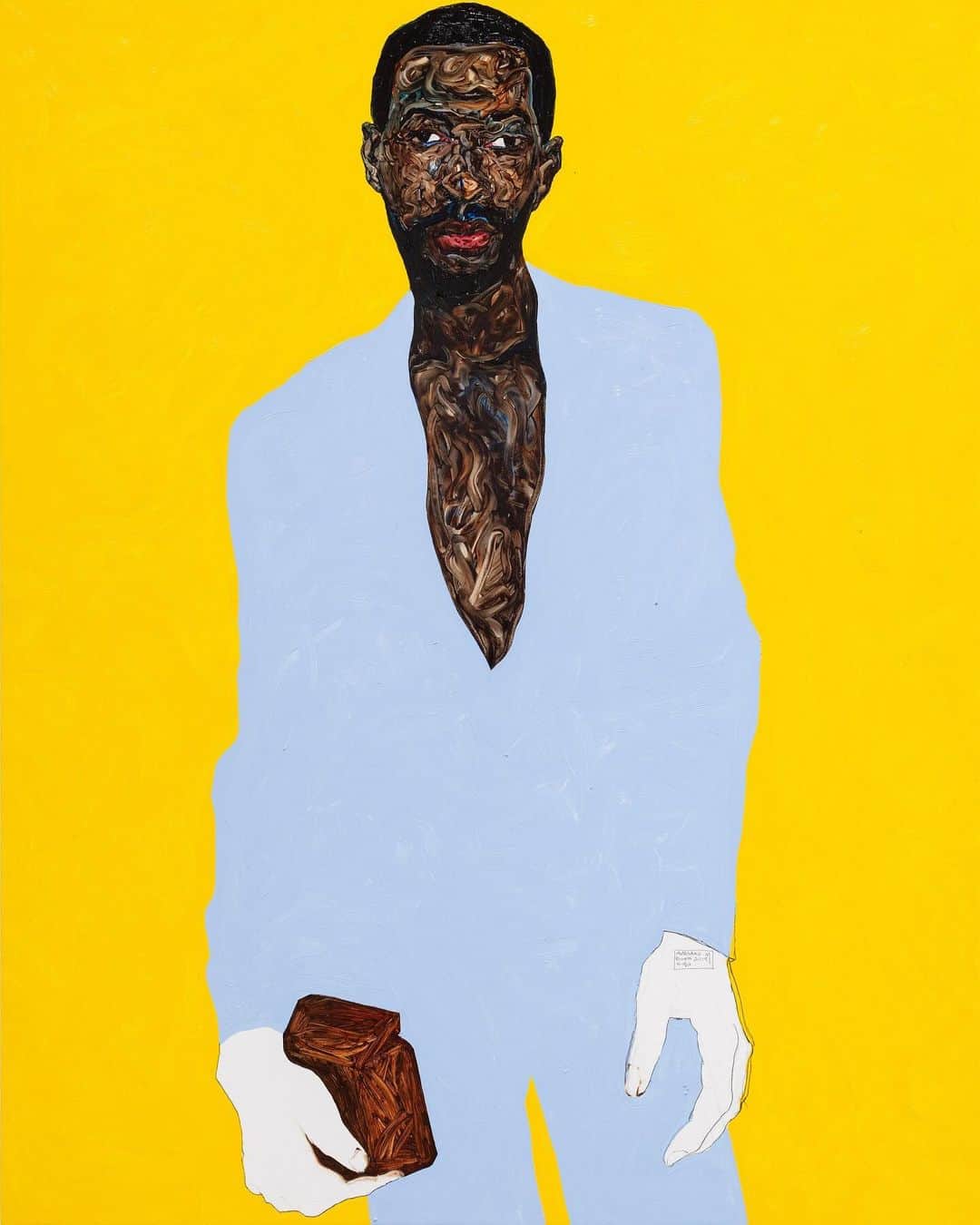 ガゴシアン・ギャラリーのインスタグラム：「Amoako Boafo (@amoakoboafo) is featured in “Singular Views: 25 Artists,” an exhibition on view at the Rubell Museum (@rubellmuseumdc) in Washington.   The show is drawn entirely from the museum’s collection and encompasses over 120 artworks in a range of mediums. It features solo presentations of twenty-five artists from across the United States and around the world. Follow the link in our bio to learn more.  __________ #AmoakoBoafo #RubellMuseumDC #Gagosian Amoako Boafo, “Hudson in a Baby Blue Suit,” 2019 © Amoako Boafo」