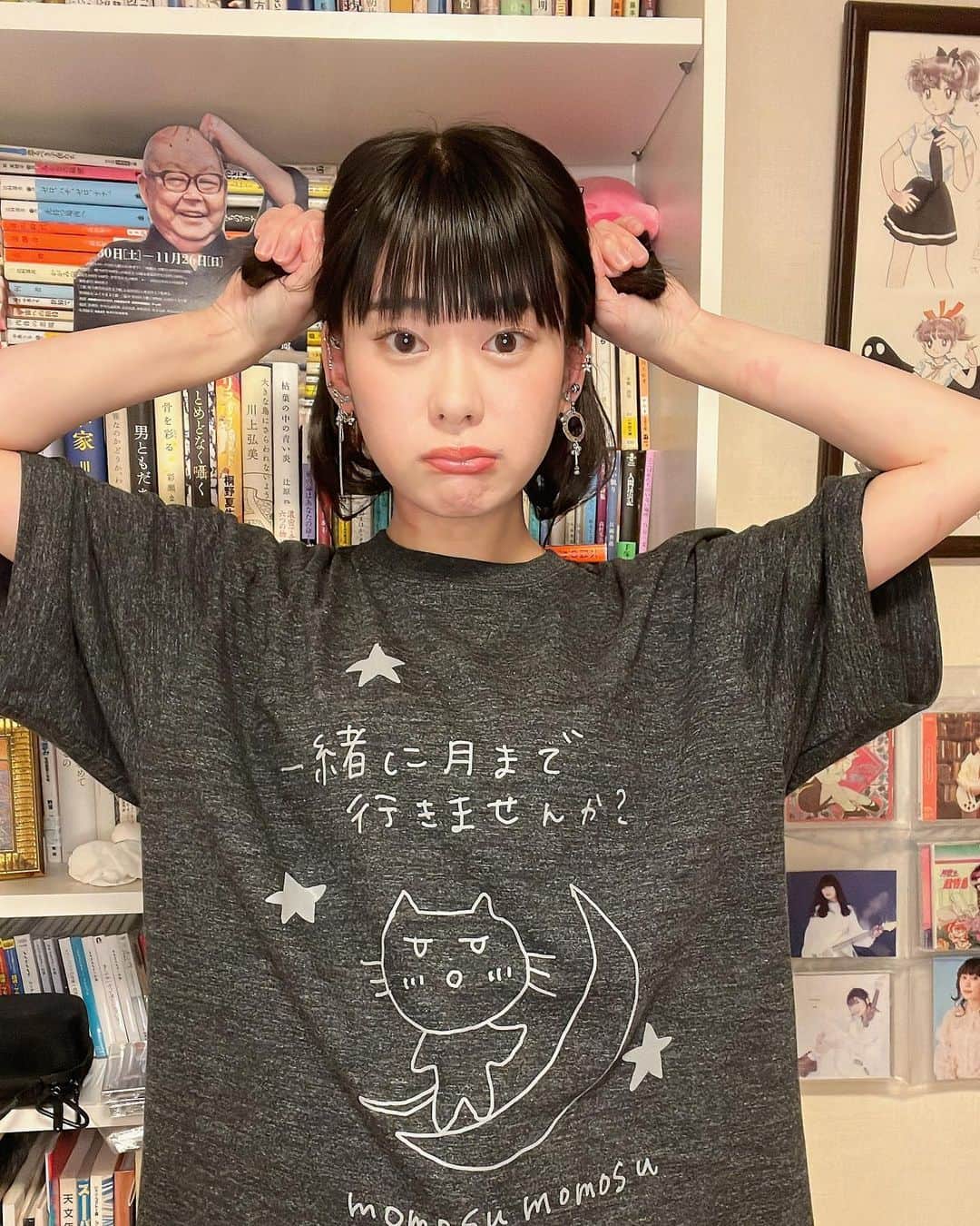 ももすももすのインスタグラム：「新作Tシャツかわいい。」