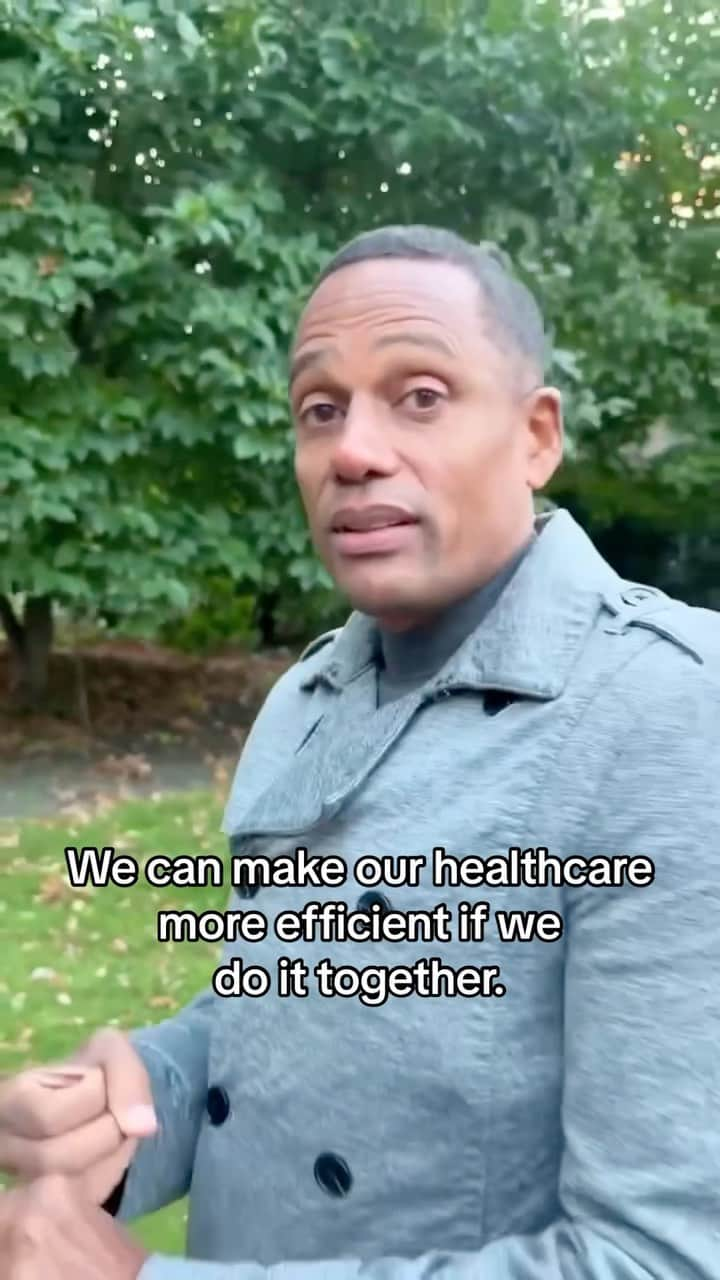 ヒル・ハーパーのインスタグラム：「Healthcare is the number one cause of personal bankruptcies in this country! It shouldn’t be this way. Healthcare should be a right, not a privilege. You shouldn’t have to choose between getting groceries or going to the doctor. In the US Senate I’ll fight to make sure healthcare, including mental and dental, is affordable and accessible to everyone.  #Healthcare #UniversalHealthcare #UnitedSolutions #UnitedMichigan #HillHarperForSenate」