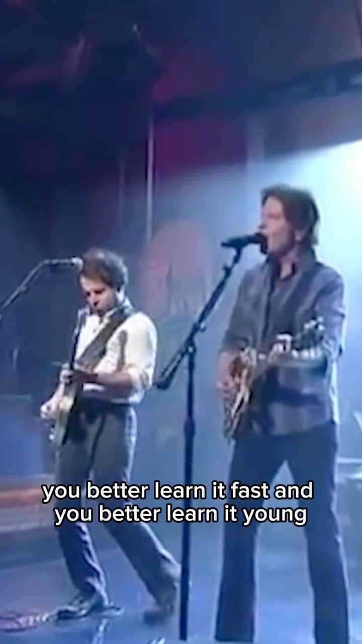 ジョン・フォガティのインスタグラム：「John performing “Someday Never Comes” live with @dawestheband on David Letterman」