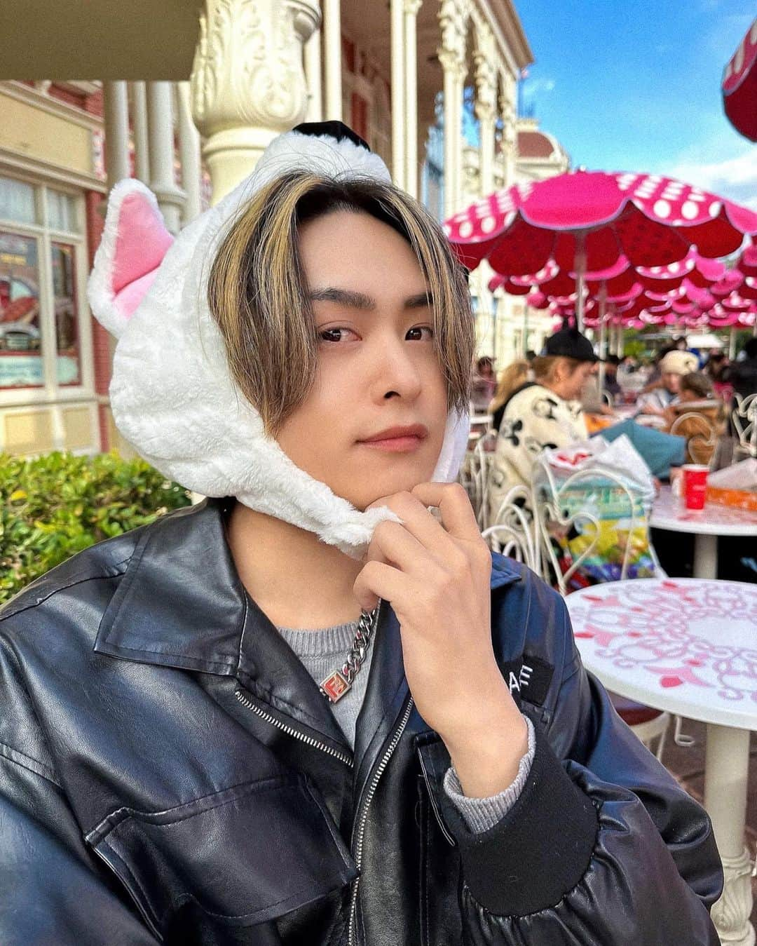 ゆうやさんのインスタグラム写真 - (ゆうやInstagram)「2年ぶりくらいのディズニー🏰」1月10日 21時30分 - mikimikiyuya