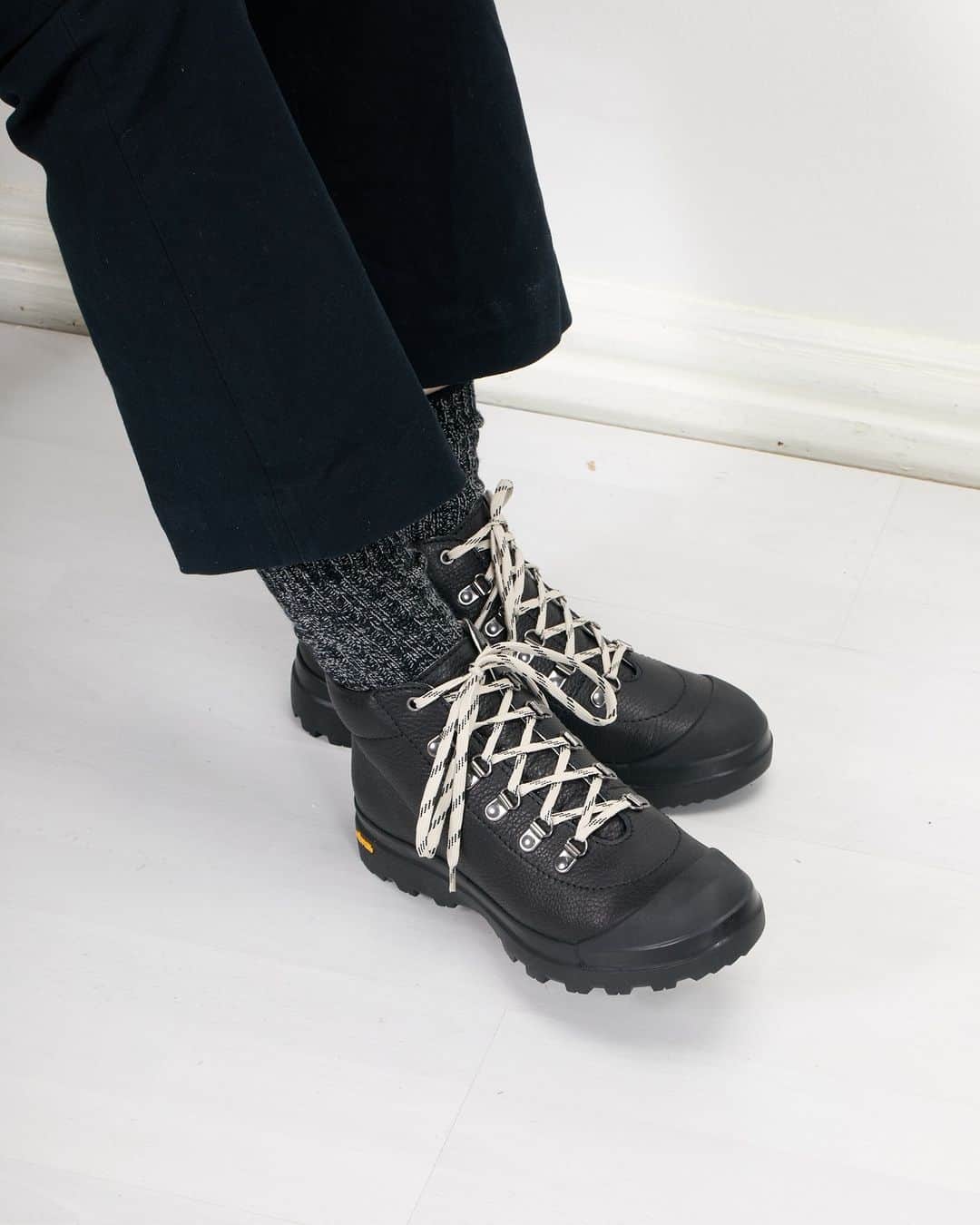 テーリポルキさんのインスタグラム写真 - (テーリポルキInstagram)「Season sale is getting hotter! 🔥 We have added more styles to the sale so go check it out. . . #TERHIPÖLKKI #terhipölkkishoes #finnishdesign #sustainablefootwear #sale #seasonsale #boots #winterboots #saleboots #vibramboots #vibram」1月11日 23時10分 - terhipolkkishoes
