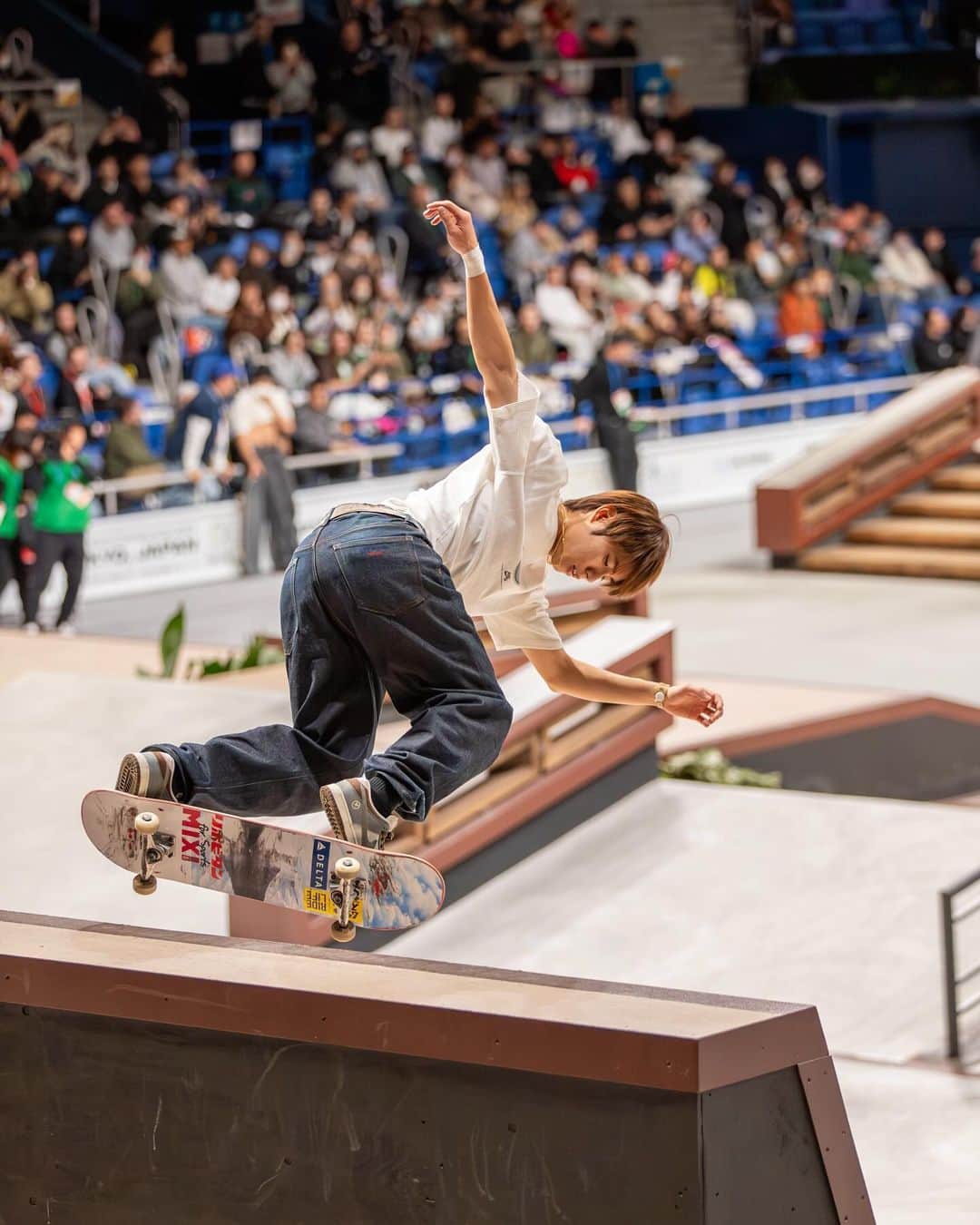 The Japan Timesのインスタグラム：「Japan’s street skateboarding team showed they are a force to be reckoned with ahead of the 2024 Paris Olympics. At the Street World Championship 2023, held in Tokyo at Ariake Arena, the nation’s young skaters claimed nine of the 16 finalist spots and five out of six medals.  Progressing towards his second Olympics, Sora Shirai won the men’s title, while Yumeka Oda, aiming for her Olympic debut, secured the women’s championship.   Japan’s podium dominance included Kairi Netsuke and Yuto Horigome, with 13-year-old Ginwoo Onodera ranking second nationally. Despite the fact that he is still recovering from a hip injury, Olympic champion Horigome advanced in global rankings.  Momiji Nishiya, another Tokyo Olympic gold medalist, earned world championship bronze.  Other Japanese skaters, such as Liz Akama, Funa Nakayama, Coco Yoshizawa and Miyu Ito, also proved that the country is hotbed of skateboarding talent.  Read more via the link in our bio.   📸: @bobbyschaub_photography for The Japan Times  #WorldSkateboardingTour #WorldSkateSB #OlympicQualifiers #RoadToParis2024 #スケボー #Skateboarding #WorldSkate #japantimes」