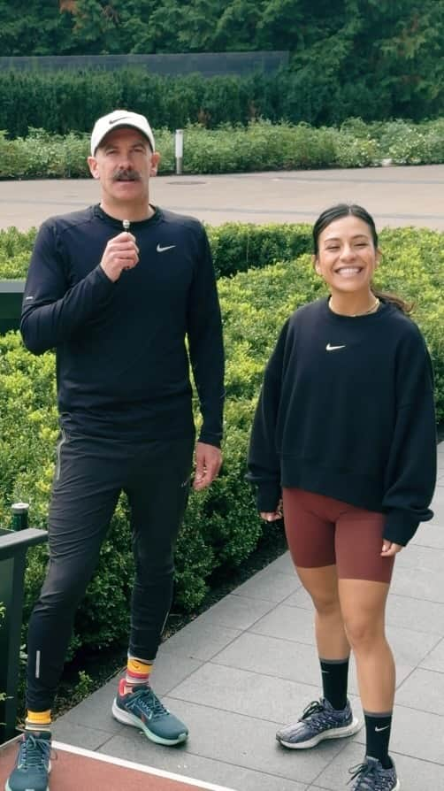 The Run Dept.のインスタグラム：「Do you know what beats a run with a Nike Running coach? What about TWO coaches 🏃‍♀️🏃🏻‍♂️   For more from running tips from @sashahfierce herself, try one of her latest guided runs in the Nike Run Club app. 🔗 In bio.」