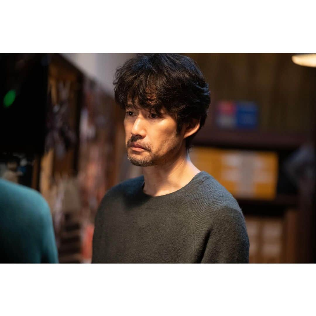 山田智和さんのインスタグラム写真 - (山田智和Instagram)「映画『四月になれば彼女は』の新キャストが発表されました。 素晴らしい方々をようやく発表できて嬉しいです。  #仲野太賀  #中島歩  #河合優実  #ともさかりえ  #竹野内豊 (敬称略)  来年の3月22日公開です。 公開までもう少々お待ちください！ #四月になれば彼女は」12月19日 20時53分 - tomoymd