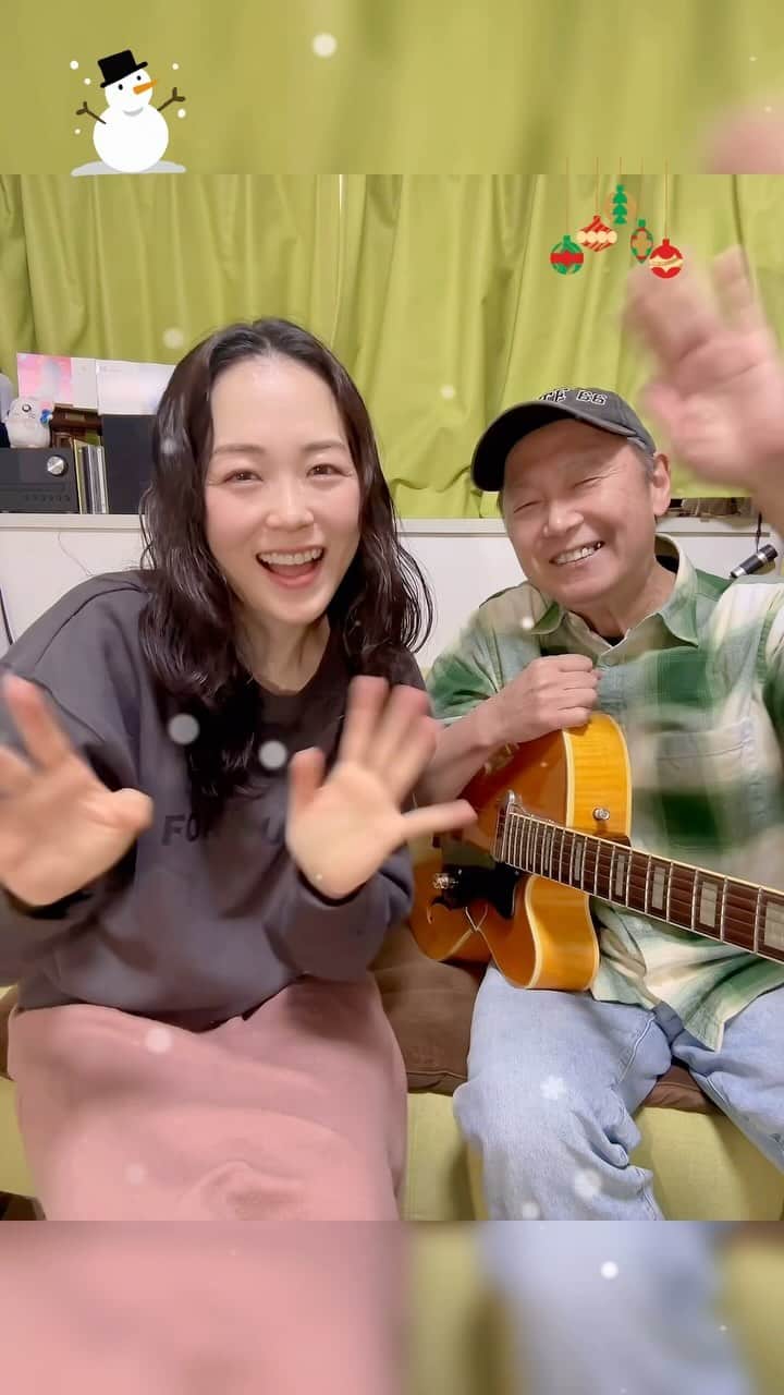 上野まなのインスタグラム：「⭐︎12/23（土）奈良、24（日）名古屋Liveのお知らせ⭐︎  12月23日（土）奈良・大和郡山城ホール・レセプションホール 「アルケミストと上野まなコンサート」 Open 13：00 / Start 14：00 入場料 ¥5,000（別途ドリンク代500円） 全席自由 出演：上野まな / アルケミスト サポート：高田慶二（Guitar）  【チケット販売】電話予約：0743-54-8000 ローソンチケット　https://l-tike.com/（Lコード54586） e＋（イープラス）  https://eplus.jp/  12月24日（日）名古屋・栄タイトロープ HACO-ACO christmas 開場 11:30 / 開演 12:00 前売り¥3,000　当日¥3,500（+1ドリンク¥600） 配信¥2,500 出演：上野まな / 九里みほ / 高木みか / 真歌しずく サポート：ギター高田慶次二  配信チケット🎫https://twitcasting.tv/tightrope2001/shopcart/265927  皆さまのご来場＆ご視聴、心よりお待ちしています❤️🎅 お会い出来るのを楽しみにしています✨🎄💕」
