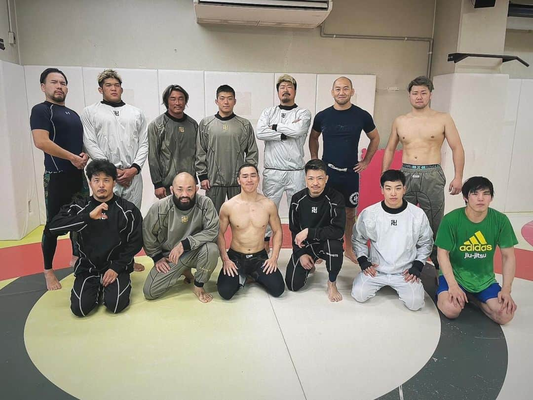 岡見勇信さんのインスタグラム写真 - (岡見勇信Instagram)「#MMA #genspots #ldh #exfight」12月20日 16時43分 - _yushin_okami_