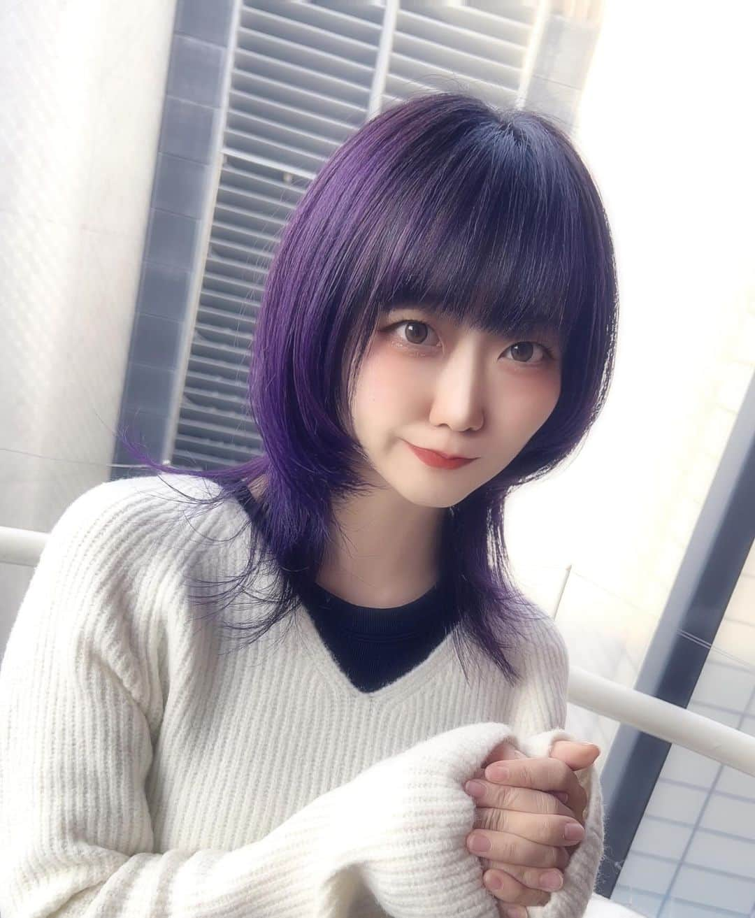 火寺バジル（魔法少女になり隊）のインスタグラム：「葬送のフリーレンのフェルンカラー💜  . . . . #animehair #パープルカラー #ヘアカラー　#ウルフカット #派手髪　#japanesegirl #anime #葬送のフリーレン」