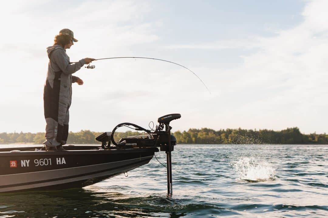 アブガルシアのインスタグラム：「Don't practice a technique until you get it right. Do it until you can't get it wrong. #FishToWin」