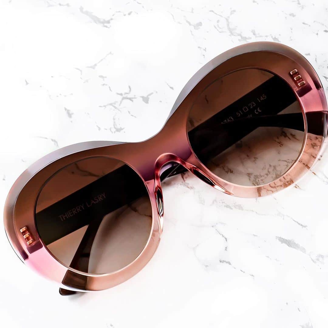 ティエリー ラスリーのインスタグラム：「the THIERRY LASRY “PULPY” sunglasses in brown & pink acetate w/ gradient brown lenses #thierrylasry #handmadeinitaly」