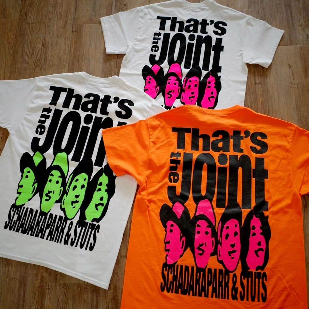 スチャダラパーさんのインスタグラム写真 - (スチャダラパーInstagram)「『スチャダラパー & STUTS Presents "That's the Joint"』の  会場で販売されたTシャツがオンラインショップで販売開始です！  是非お買い求めください！  『"That's the Joint" Tシャツ』 価格:¥4,000（税込） カラー:ホワイト×ピンク、ホワイト×グリーン、セーフティオレンジ サイズ:S,M,L,XL,XXL  ご購入はこちらから！ http://shop.gunpowder.jp/?mode=cate&cbid=843351&csid=0」12月21日 12時06分 - sdp1990_official