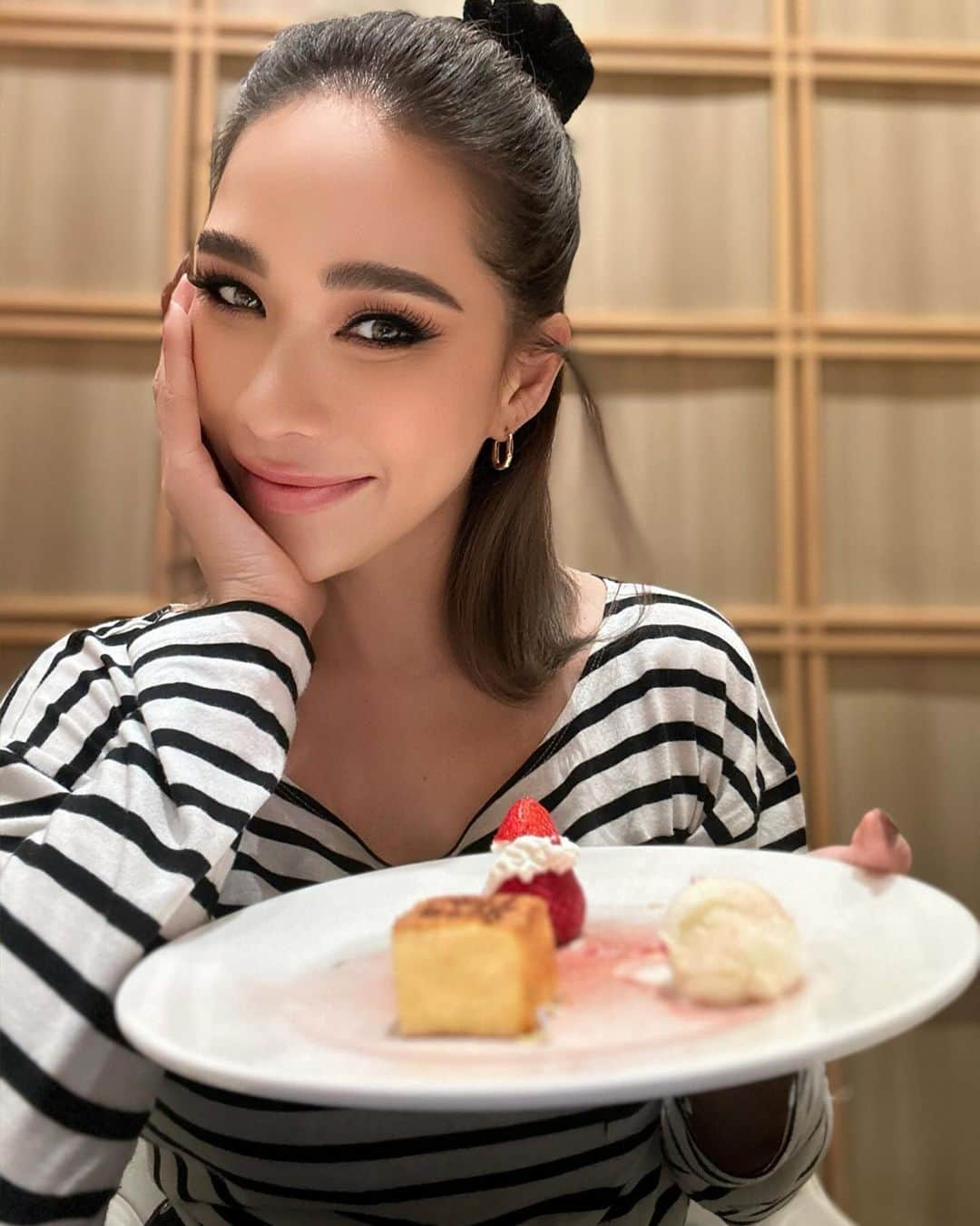 Laila Boonyasakさんのインスタグラム写真 - (Laila BoonyasakInstagram)「I love omakase 🍣 @sushimitora」12月22日 14時16分 - chermarn