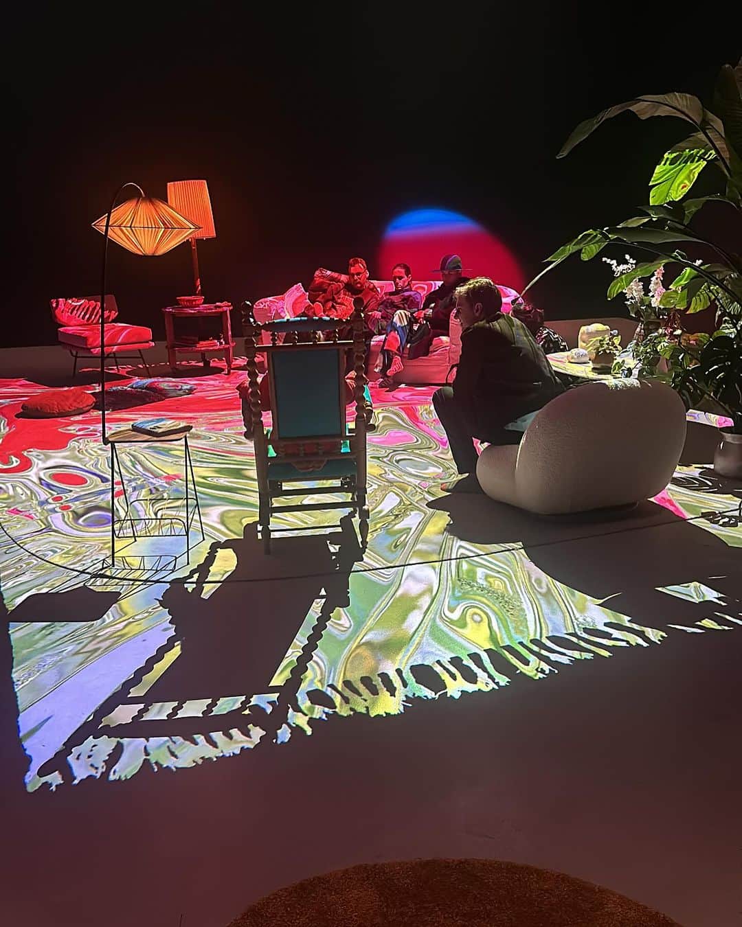 トームさんのインスタグラム写真 - (トームInstagram)「#repost #hauserwirth Immerse yourself in @pipilotti_rist_studio’s two-part multisensory experience 💜 📍@hauserwirth New York 22nd Street ➡️ a whimsical ‘collective living room.’ 📍 @luhringaugustine’s 24th Street ➡️ an expansive, shared ‘backyard’   🗞️ @friezeofficial: ‘Pleasure is the goal. So many art exhibitions focus on the four, sour white walls and the regal importance of the art world, but Rist is a hedonist rather than a political artist [...] Rist has befriended the natural world and wants to bring it into the walls of the gallery. In this way, she is purely utopian, ever-reaching toward oceanic feeling,’ ✏️ Grace Byron.  ‘Pipilotti Rist. Prickling Goosebumps & a Humming Horizon’ on display through 13 January 2024 at Hauser and Wirth, and through 3 February 2024 at Luhring Augustine. Plan your visit at the link in bio.   1,2,4,6,7 Installation view, ‘Pipilotti Rist. Prickling Goosebumps & a Humming Horizon,’ Hauser & Wirth New York 22nd Street, 2023-24. Photo: Thomas Barratt 3,4,5,8,10 Installation views ‘Pipilotti Rist: Prickling Goosebumps & a Humming Horizon,’ Luhring Augustine Chelsea, 2023-24. Photo: Farzad Owrang. © Pipilotti Rist / ARS, New York   #PipilottiRist #HauserWirth #LuhringAugustine」12月23日 6時12分 - tomenyc