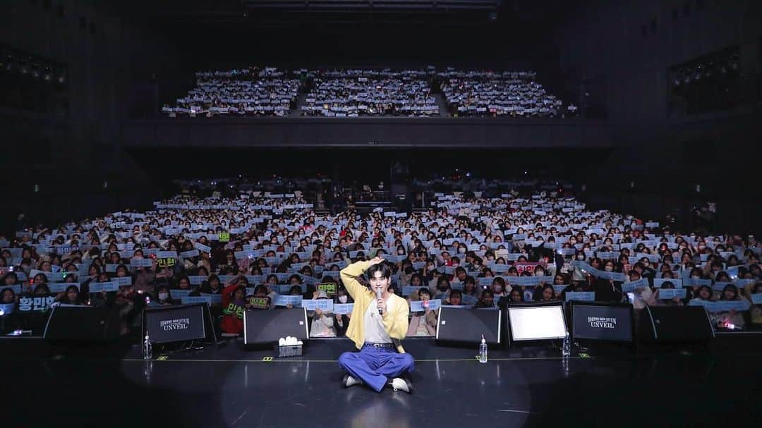 ミンヒョン さんのインスタグラム写真 - (ミンヒョン Instagram)「언베일끝🙌🏻ありがとう」12月23日 12時25分 - optimushwang