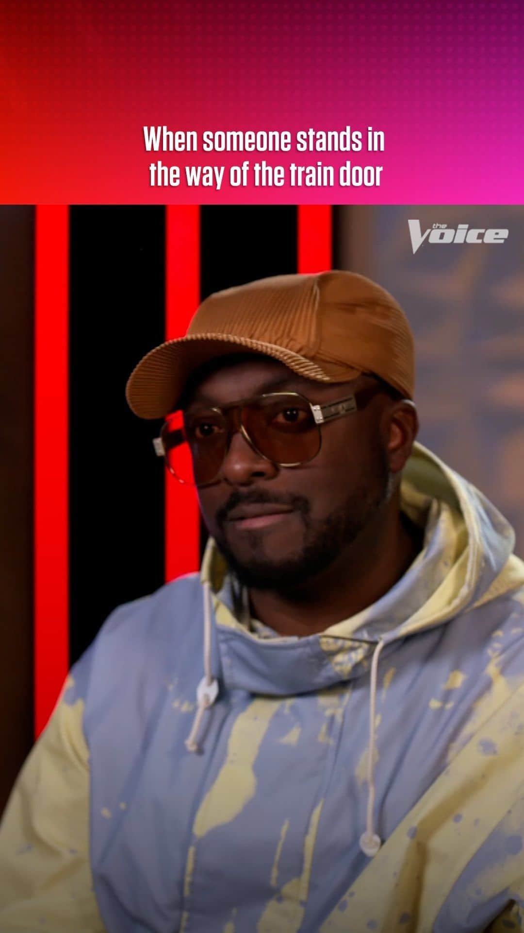 ウィル・アイ・アムのインスタグラム：「But instead we do that awkward smile and shuffle 🫠 #TheVoiceUK」