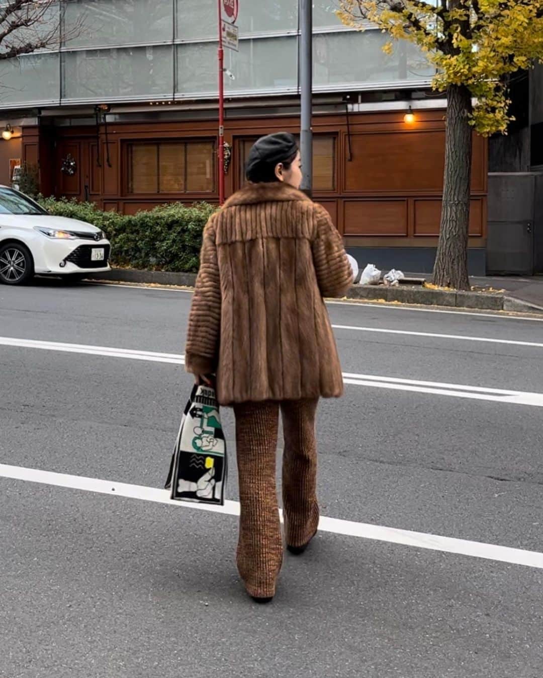 Mio Nagaiのインスタグラム：「. メリクリ🎄  毎年クリスマスにファーを着る🤶」