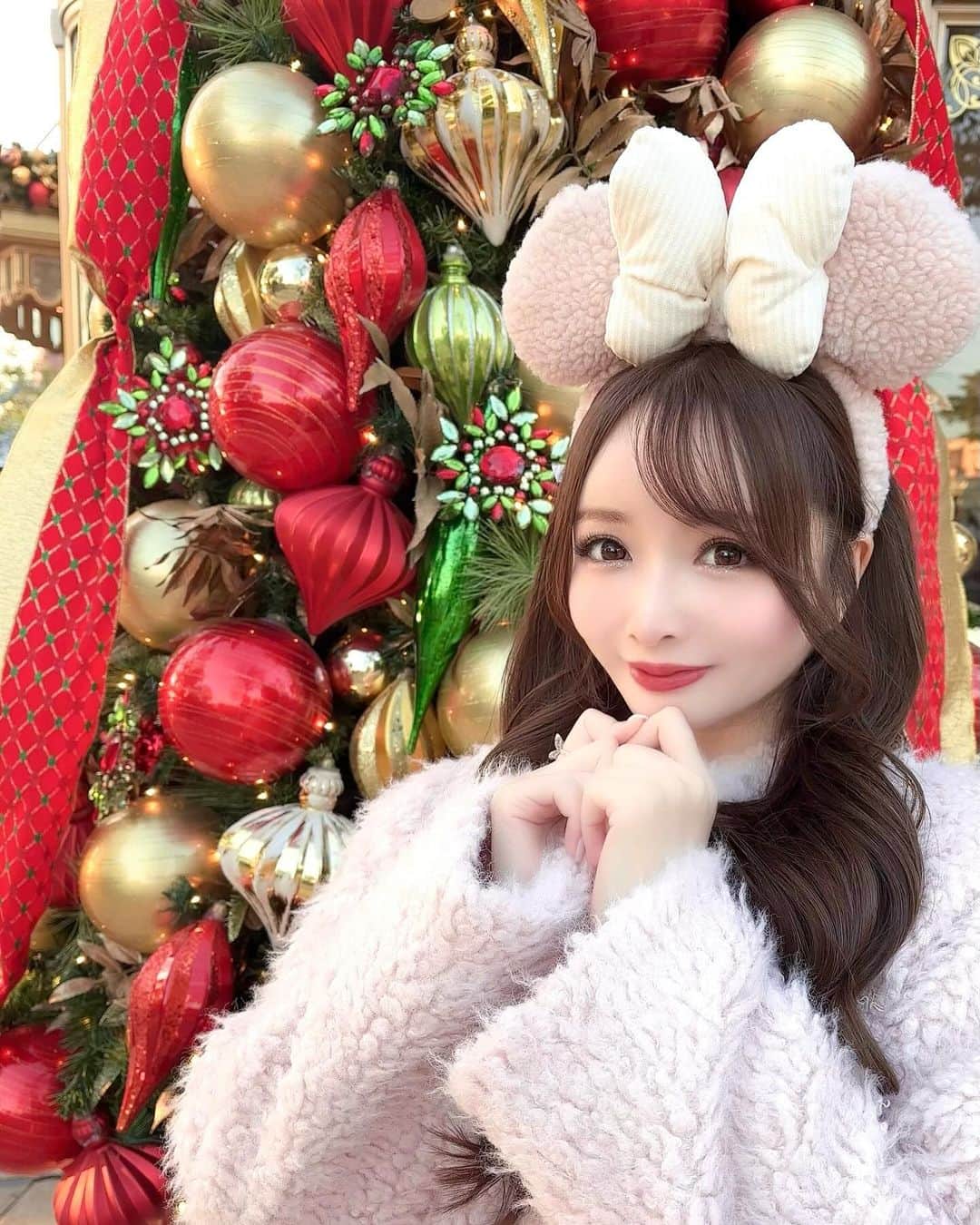 希咲みらいさんのインスタグラム写真 - (希咲みらいInstagram)「明日はクリスマス🎄🎅🏻  #新宿 #歌舞伎町 #六本木 #北新地 #すすきの #大阪ミナミ #中洲 #キャバ嬢 #キャバクラ #ラウンジ #kabukicho  #disneysea #ディズニーシー #ディズニーコーデ #disney #ディズニーカチューシャ #ディズニー #東京ディズニーシー  #クリスマスディズニー #christmas #herlipto #舞浜」12月24日 19時42分 - mirai_713